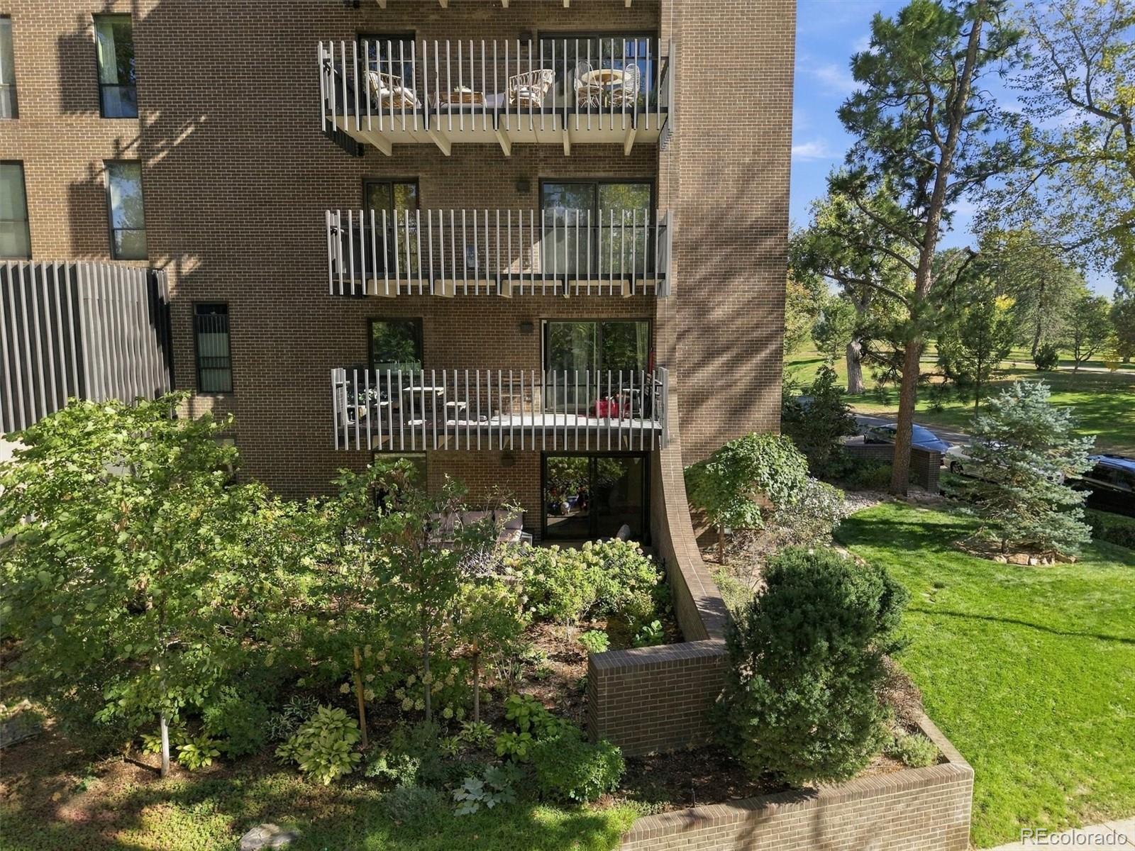 MLS Image #38 for 480 s marion parkway 104,denver, Colorado