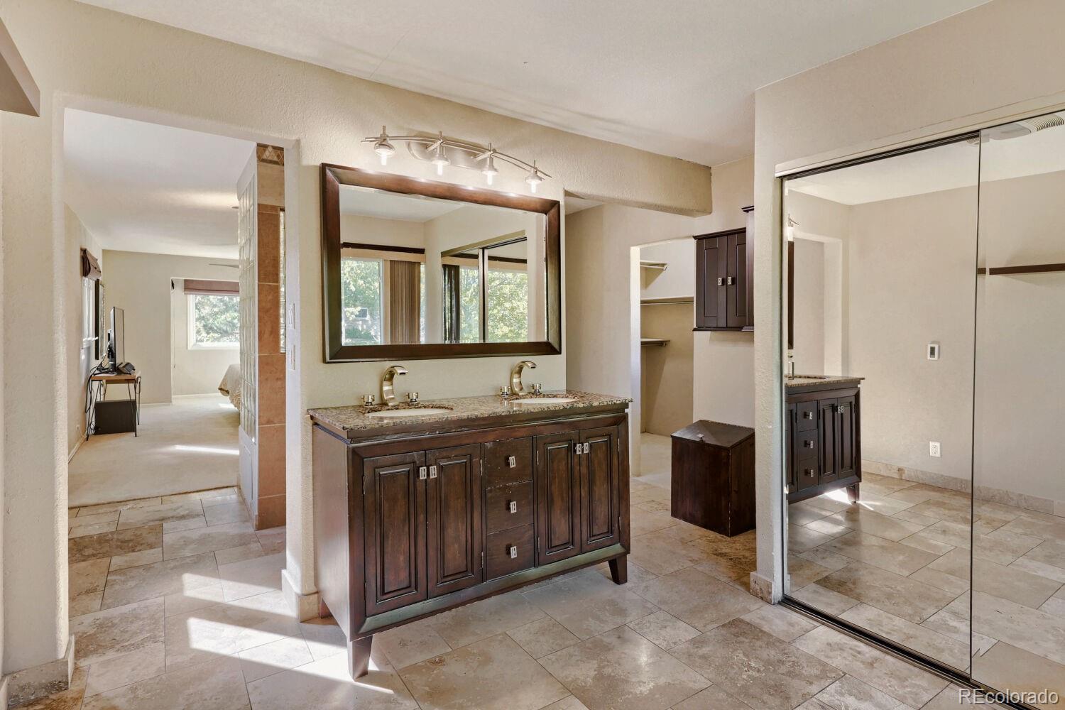 MLS Image #17 for 3880 s willow way,denver, Colorado