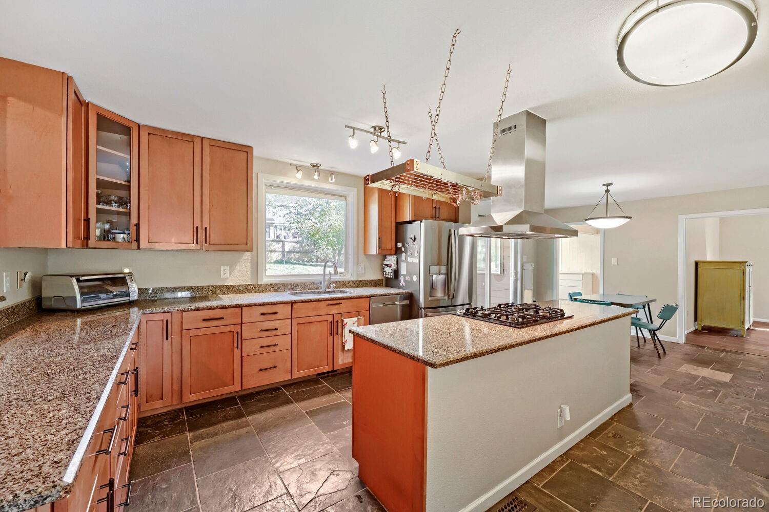 MLS Image #3 for 3880 s willow way,denver, Colorado