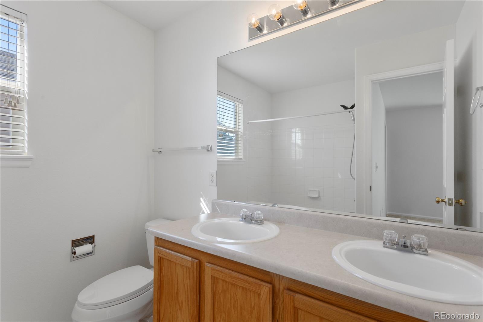 MLS Image #22 for 5508 s valdai street,aurora, Colorado