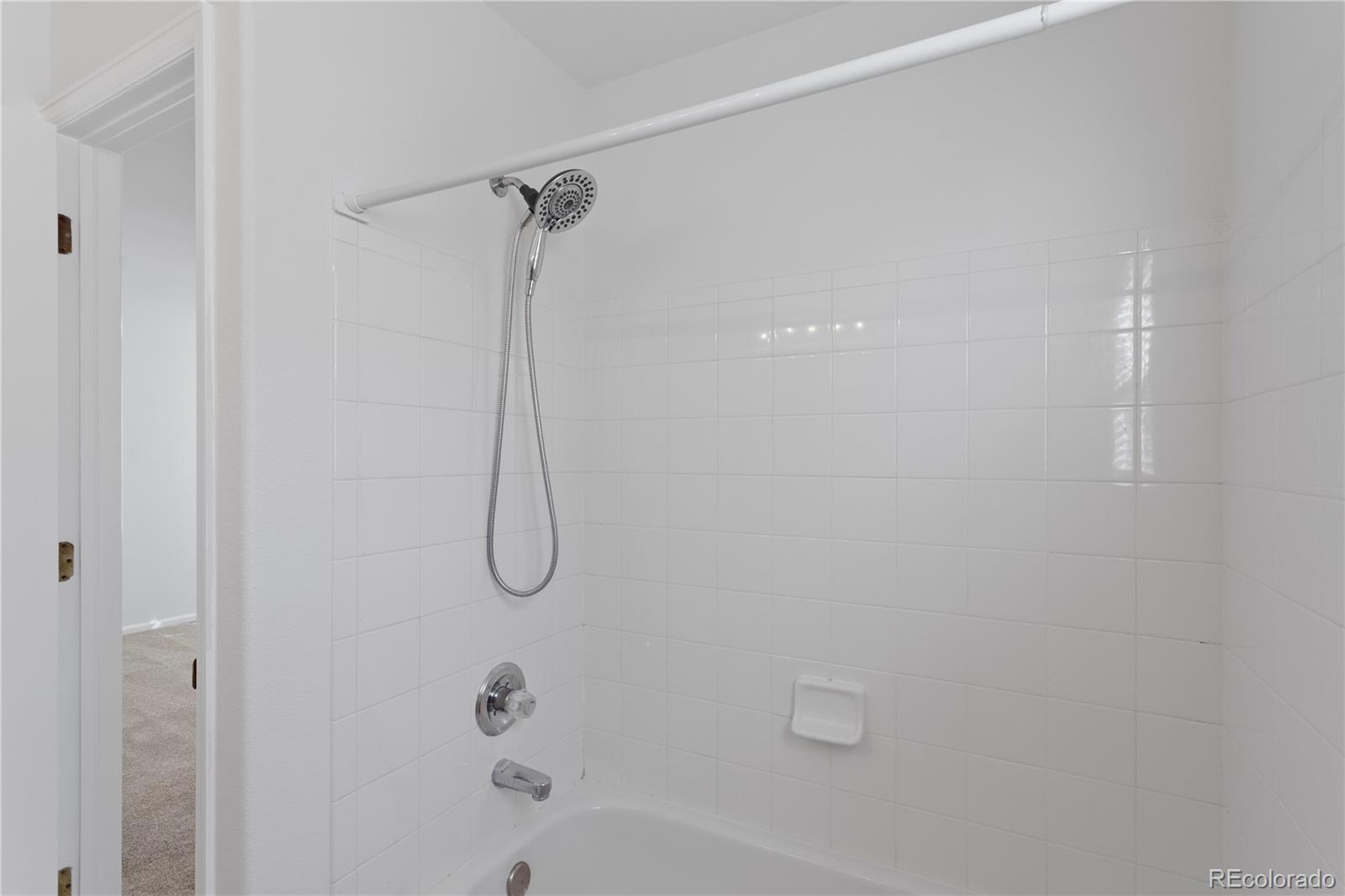 MLS Image #23 for 5508 s valdai street,aurora, Colorado