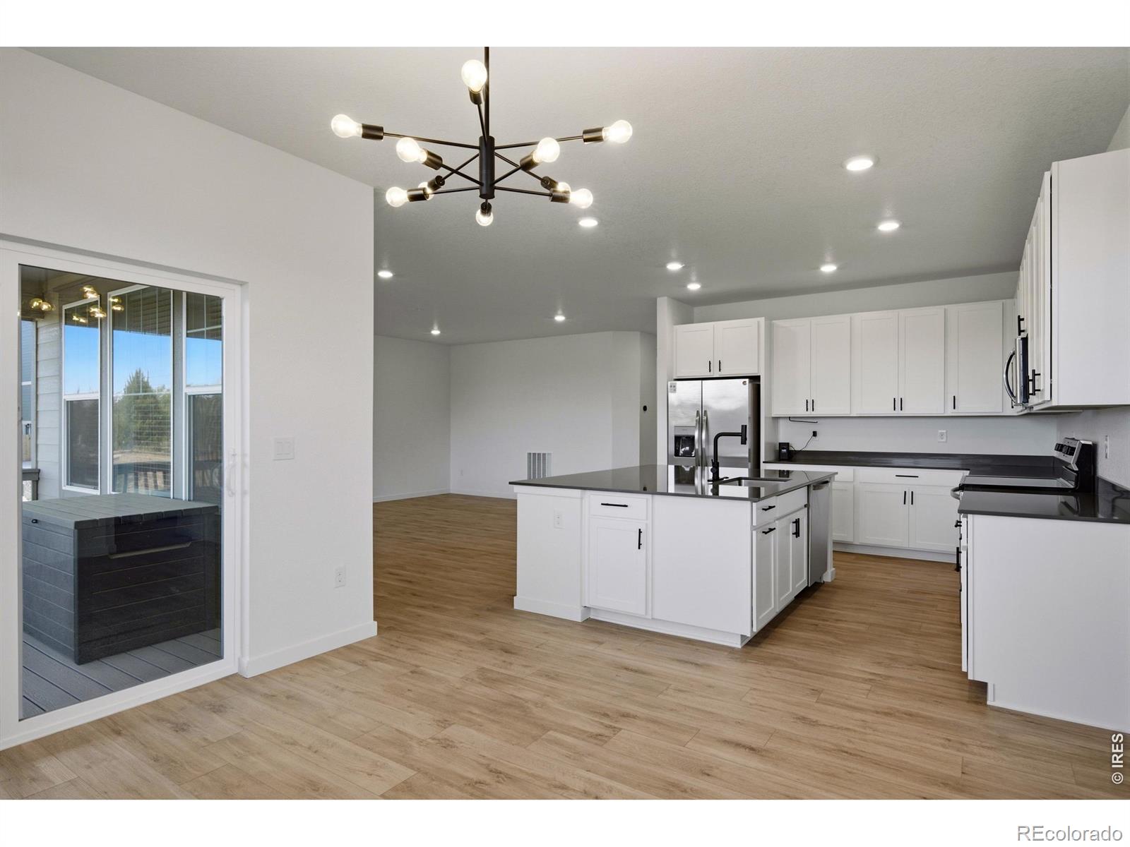 MLS Image #12 for 457  cameron street,johnstown, Colorado