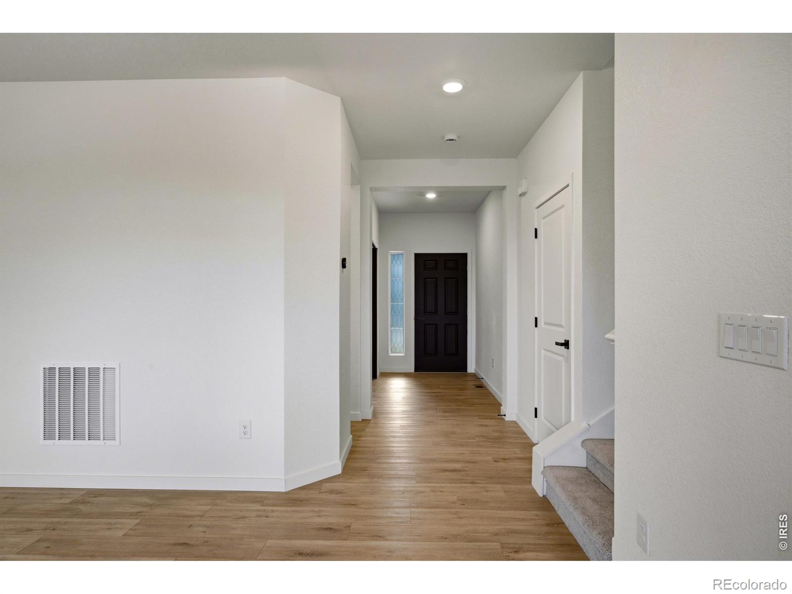 MLS Image #21 for 457  cameron street,johnstown, Colorado