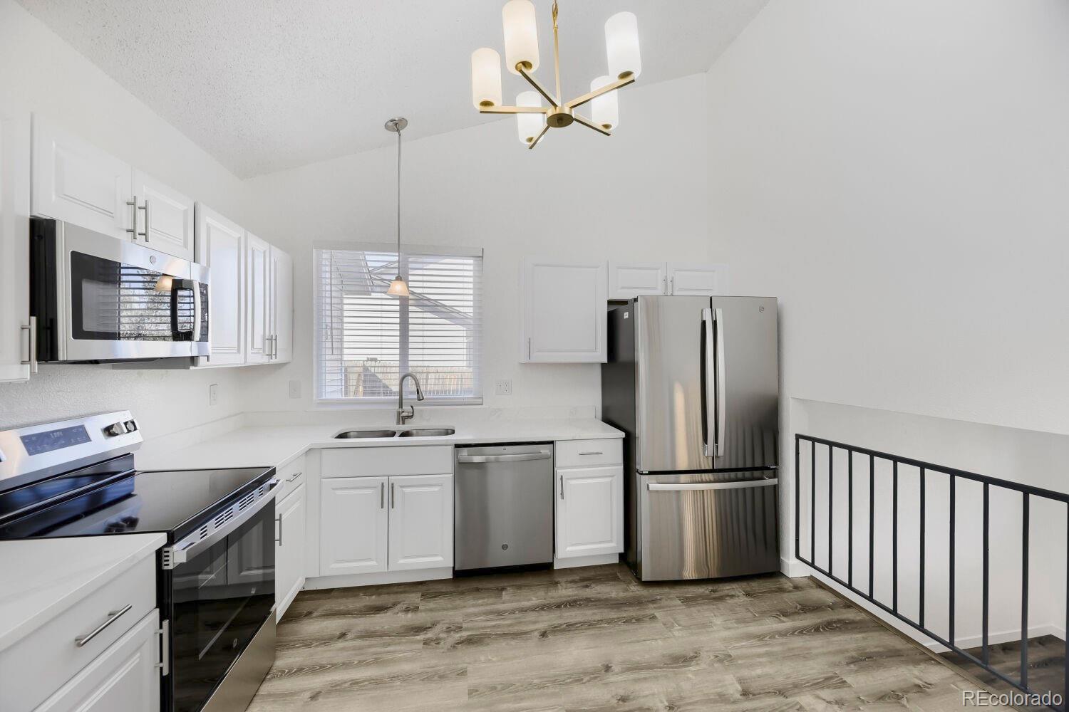 MLS Image #6 for 19437 e purdue circle,aurora, Colorado