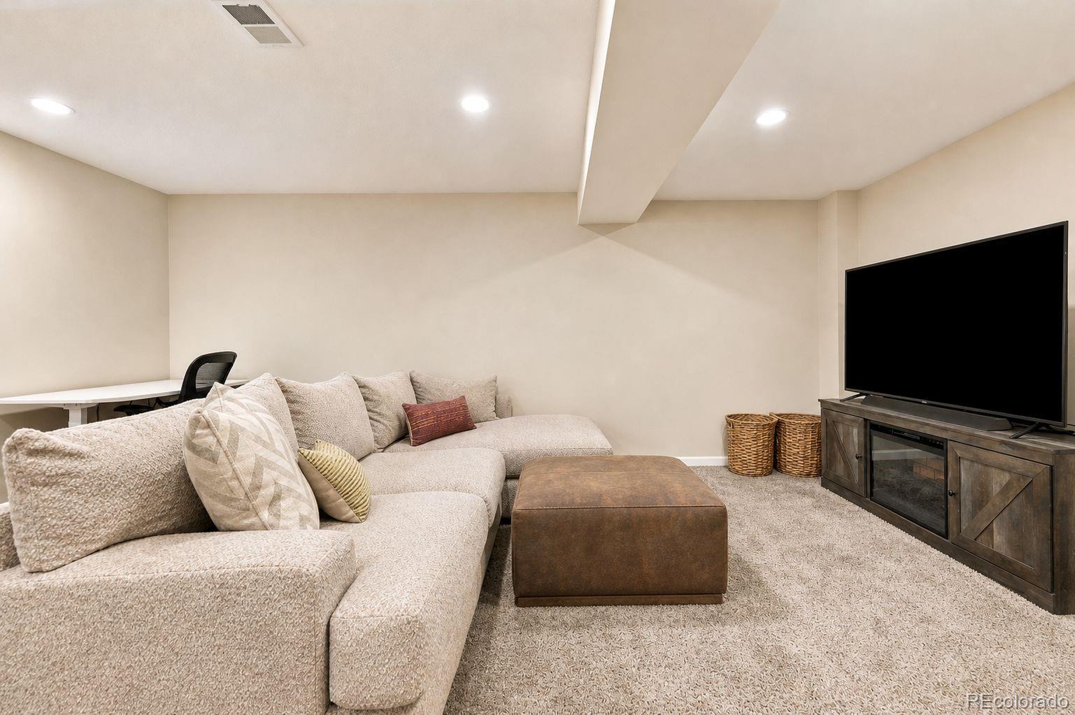 MLS Image #15 for 11026  rosalie drive,northglenn, Colorado