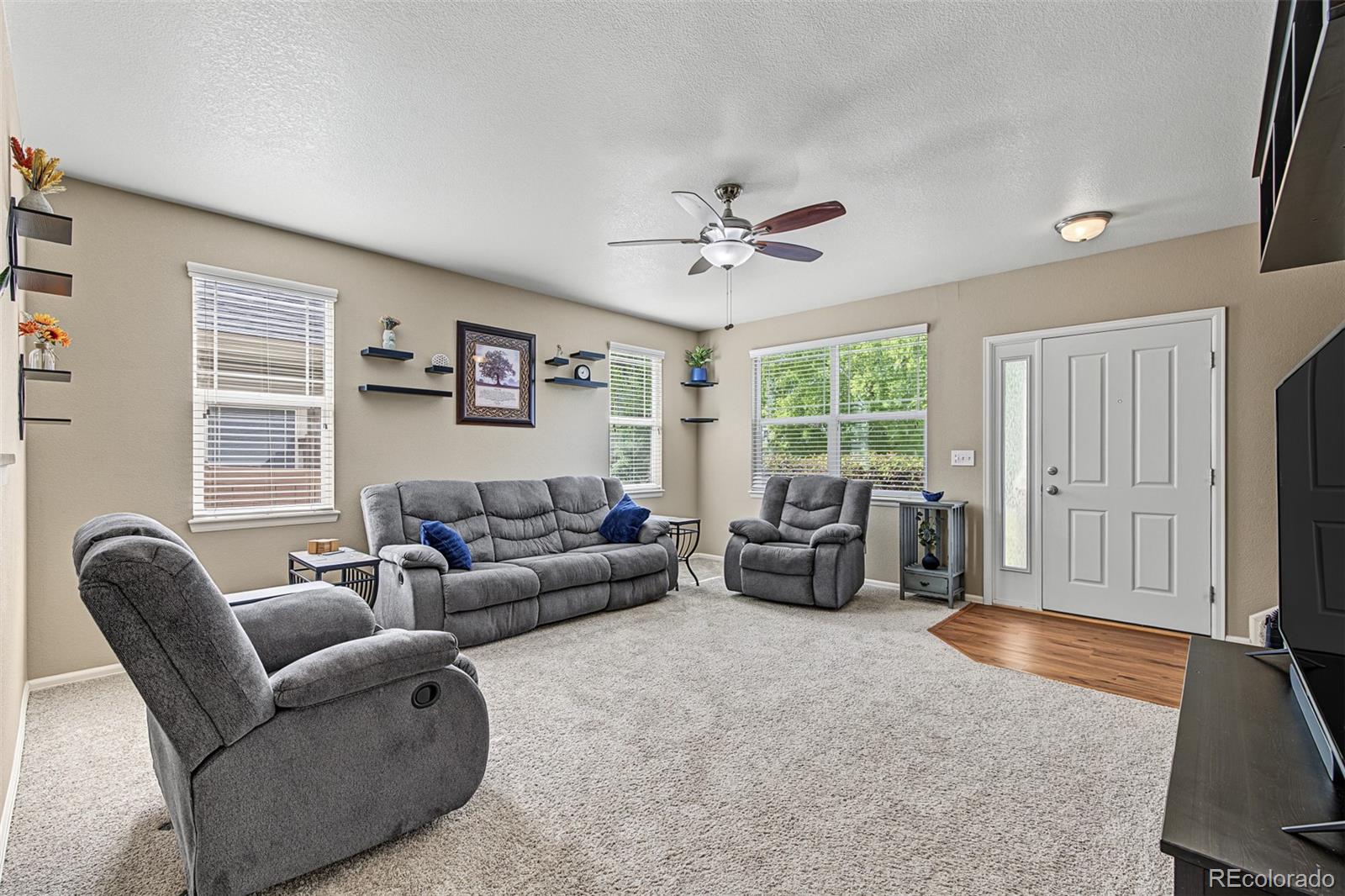 MLS Image #2 for 430 n langdale way,aurora, Colorado