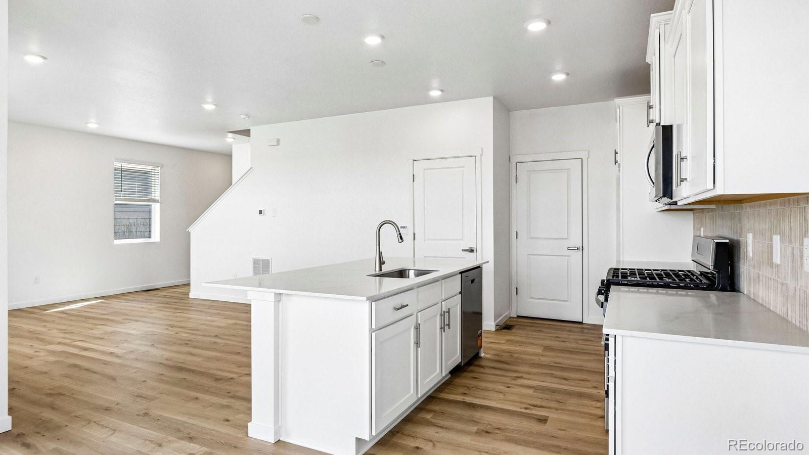 MLS Image #2 for 1205  trilling drive,windsor, Colorado