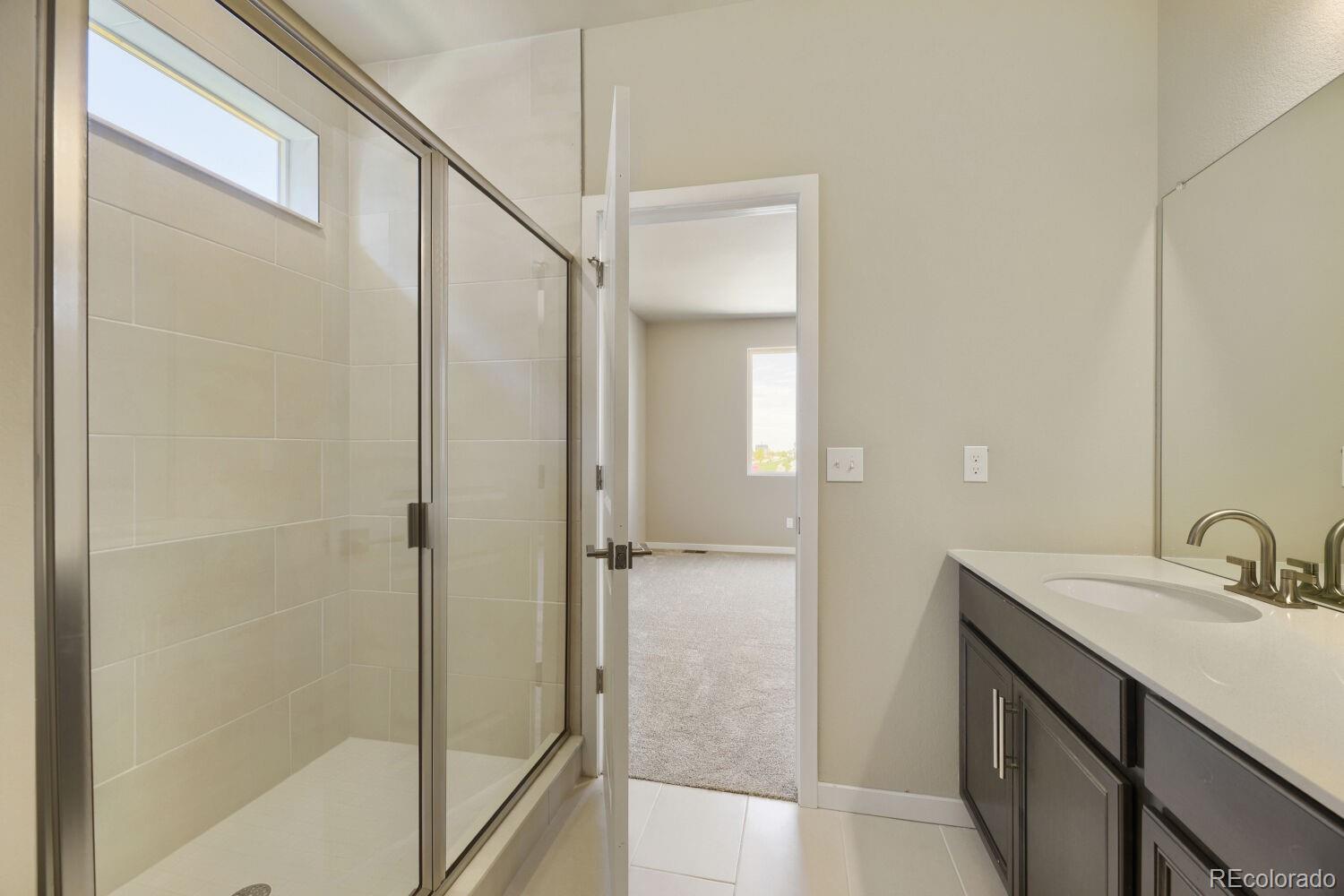 MLS Image #22 for 55015 e 28th place,strasburg, Colorado