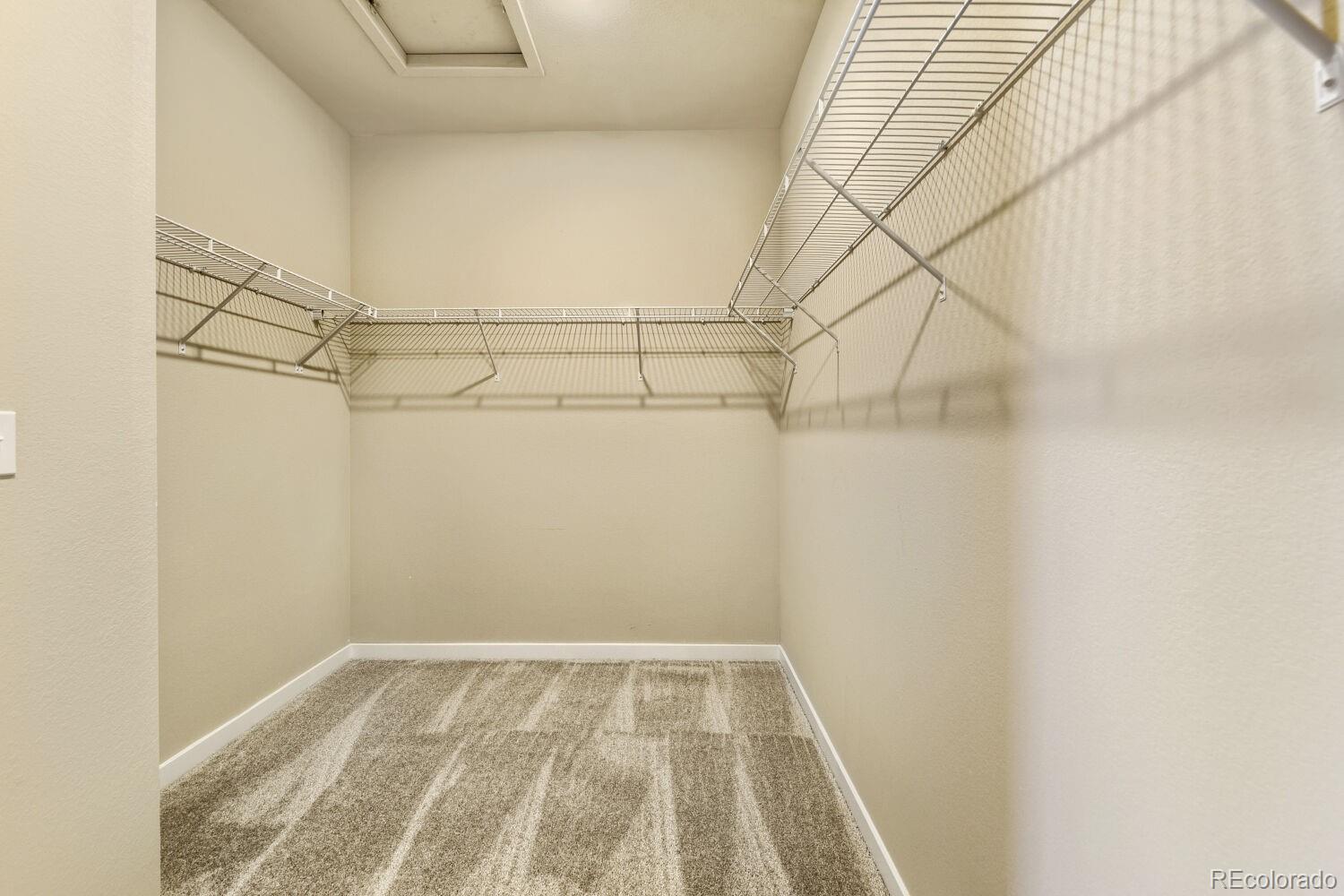 MLS Image #23 for 55015 e 28th place,strasburg, Colorado