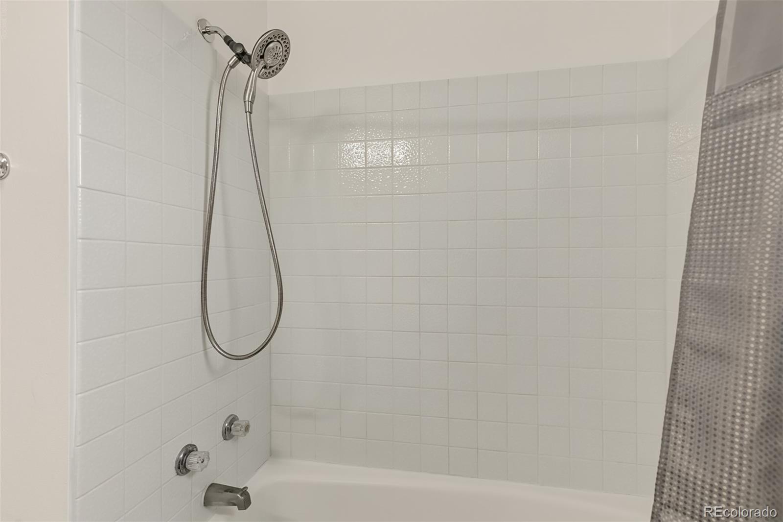MLS Image #17 for 3540 s corona street,englewood, Colorado