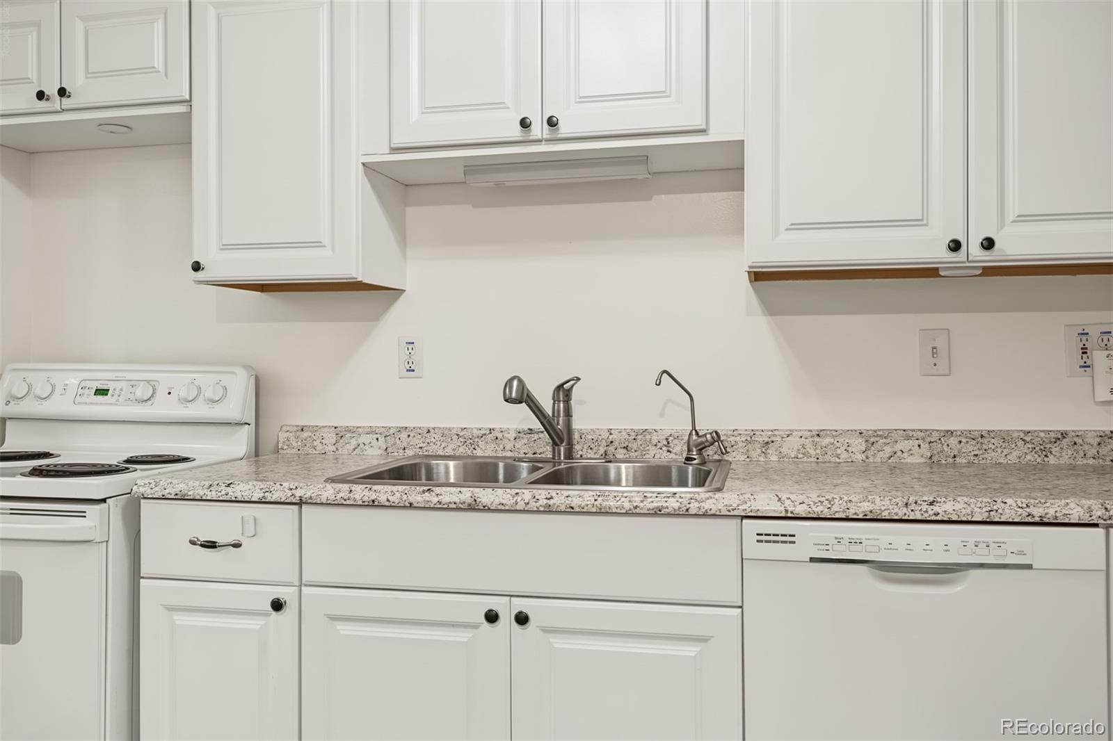 MLS Image #26 for 3540 s corona street,englewood, Colorado