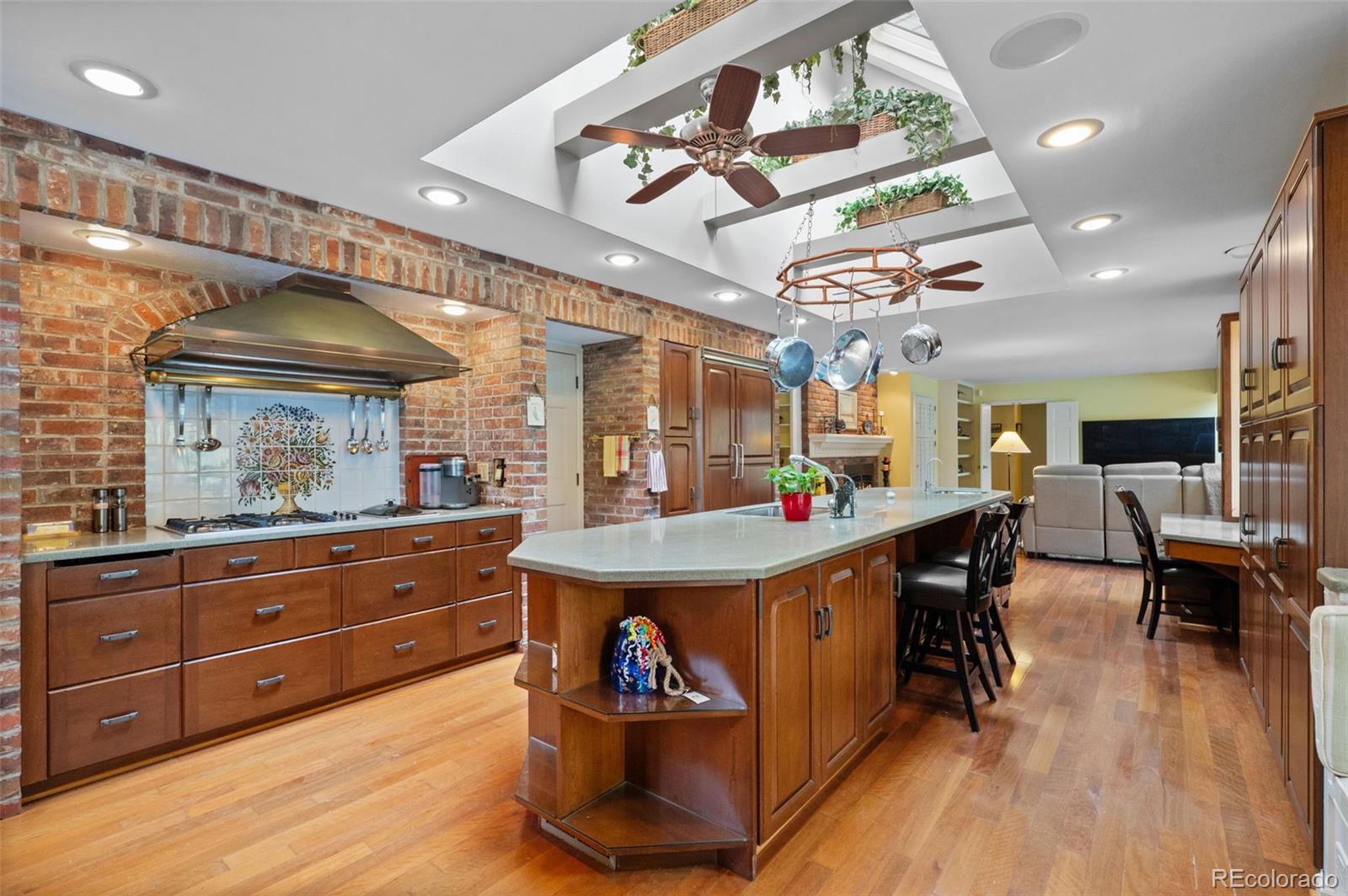 MLS Image #15 for 3895 s poplar street,denver, Colorado