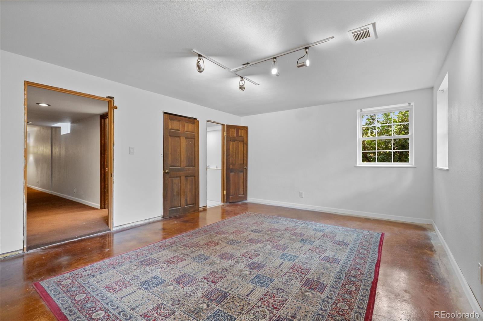 MLS Image #38 for 3895 s poplar street,denver, Colorado