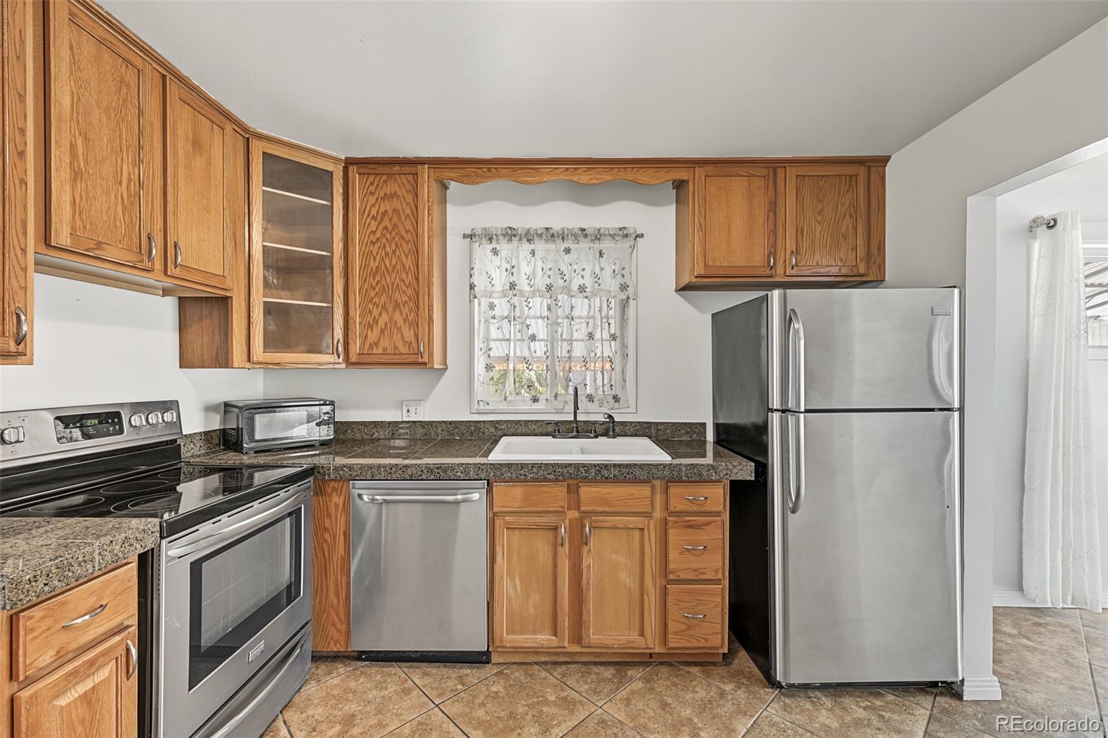 MLS Image #8 for 7622  shoshone street,denver, Colorado