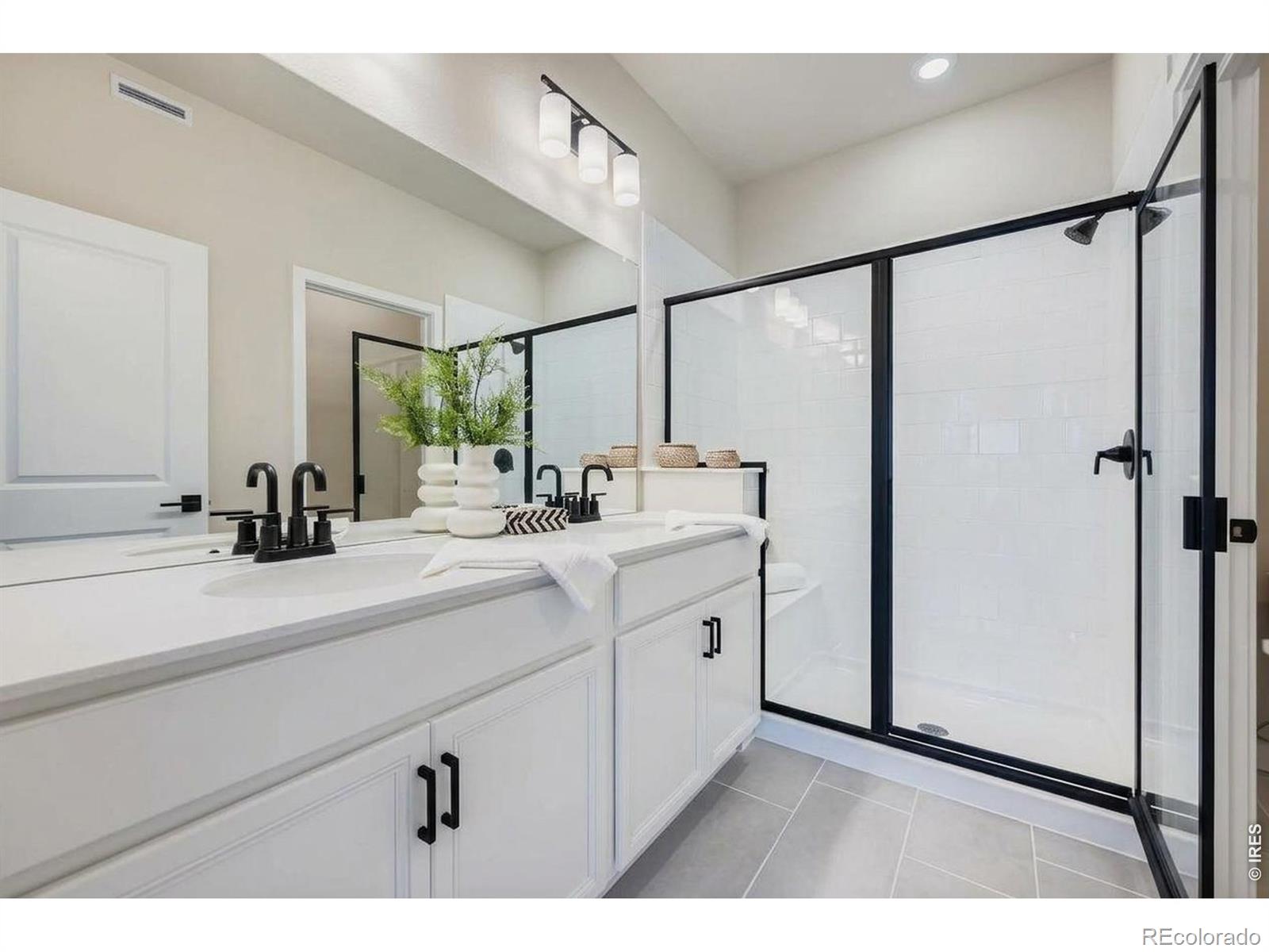 MLS Image #3 for 2837  bear springs circle,longmont, Colorado