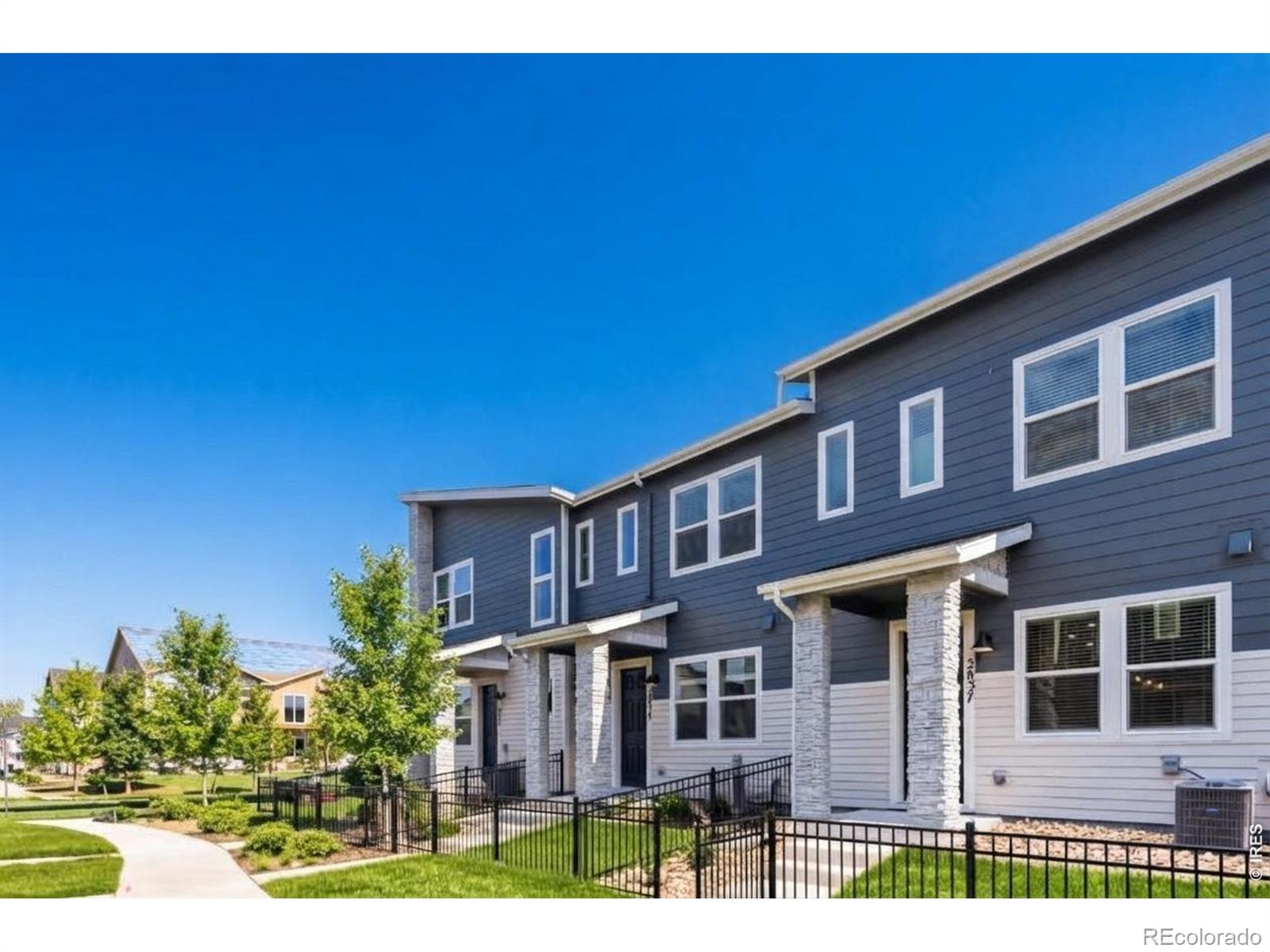 MLS Image #4 for 2837  bear springs circle,longmont, Colorado