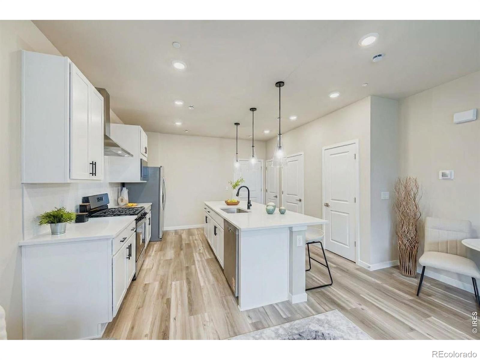 MLS Image #8 for 2837  bear springs circle,longmont, Colorado