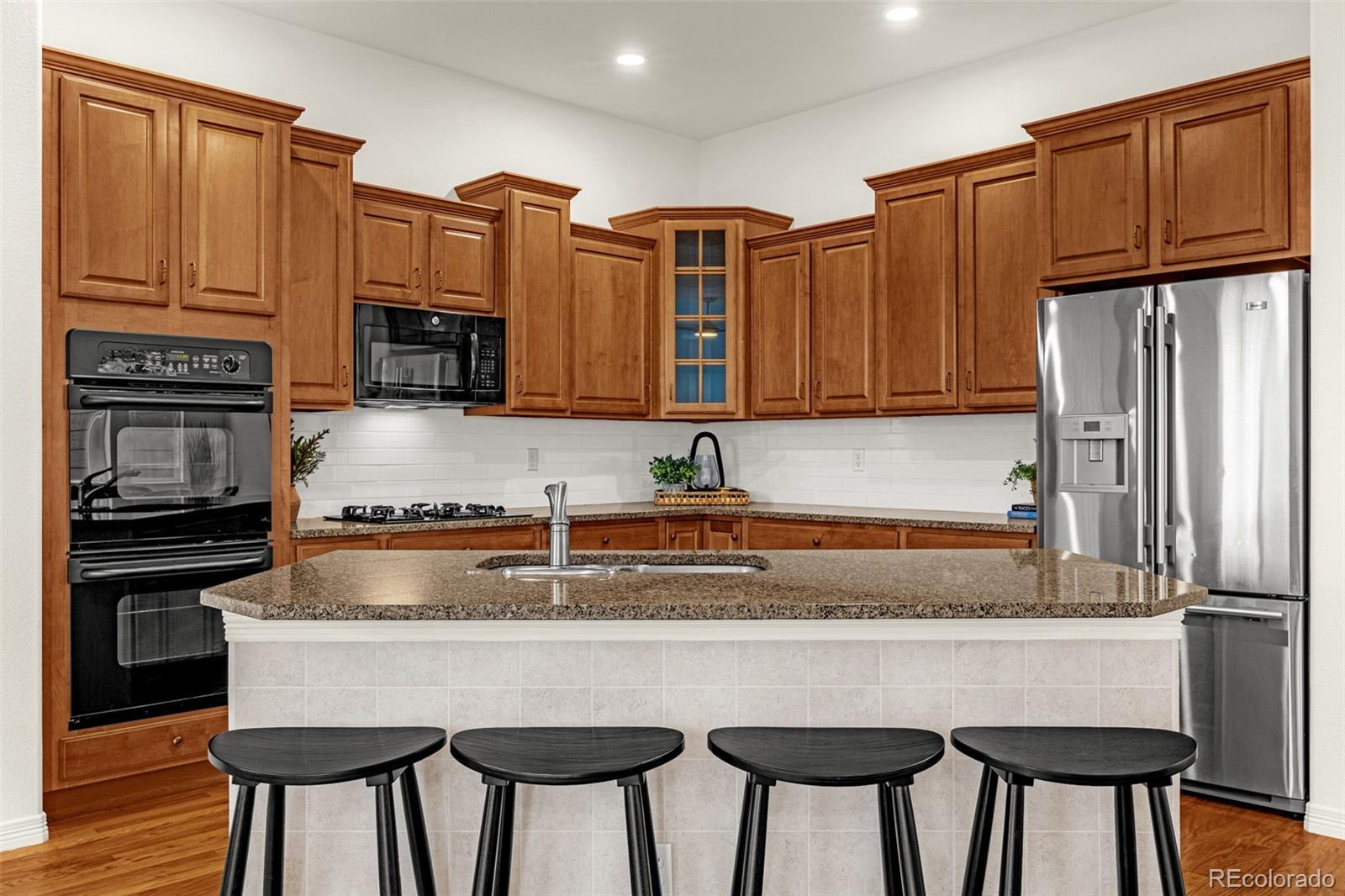 MLS Image #8 for 6240 s newbern way,aurora, Colorado