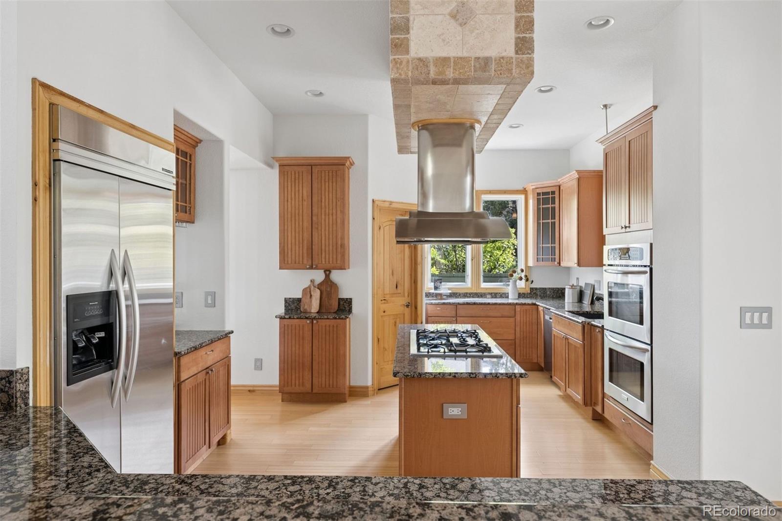 MLS Image #12 for 2895 s cook street,denver, Colorado