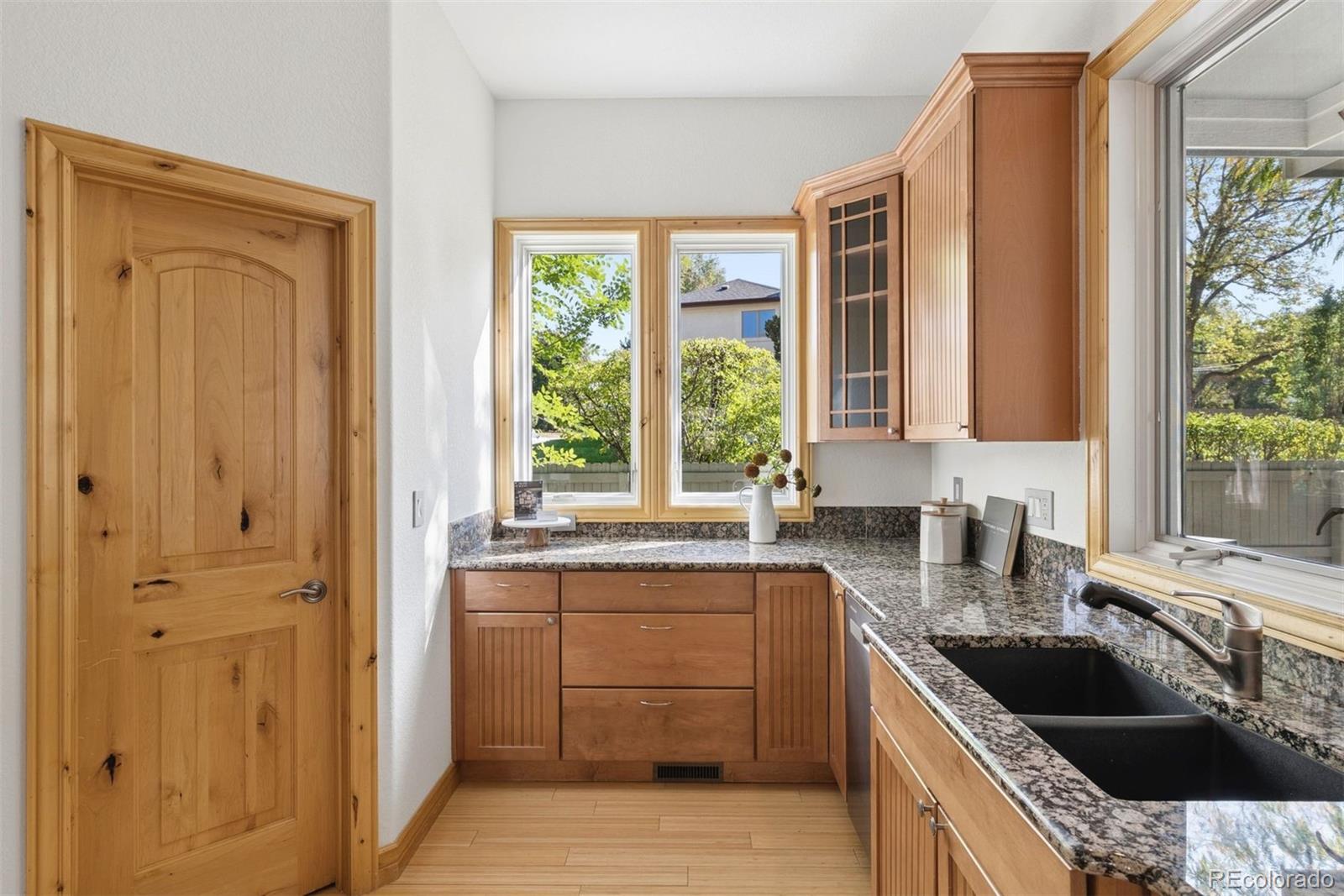 MLS Image #14 for 2895 s cook street,denver, Colorado