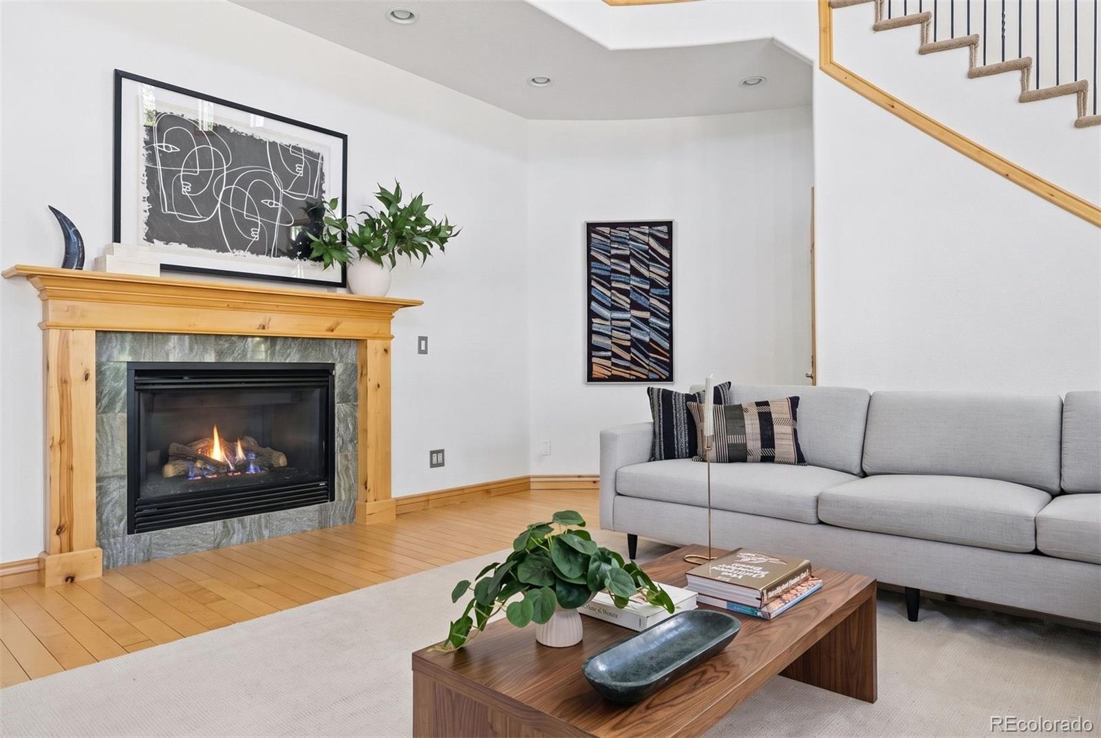 MLS Image #7 for 2895 s cook street,denver, Colorado