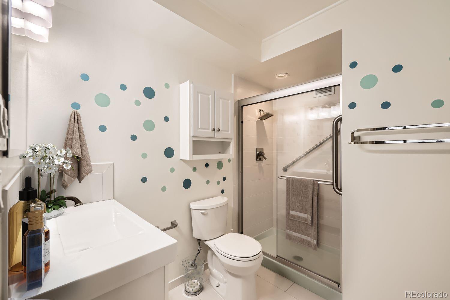 MLS Image #3 for 9335 e center avenue 4b,denver, Colorado