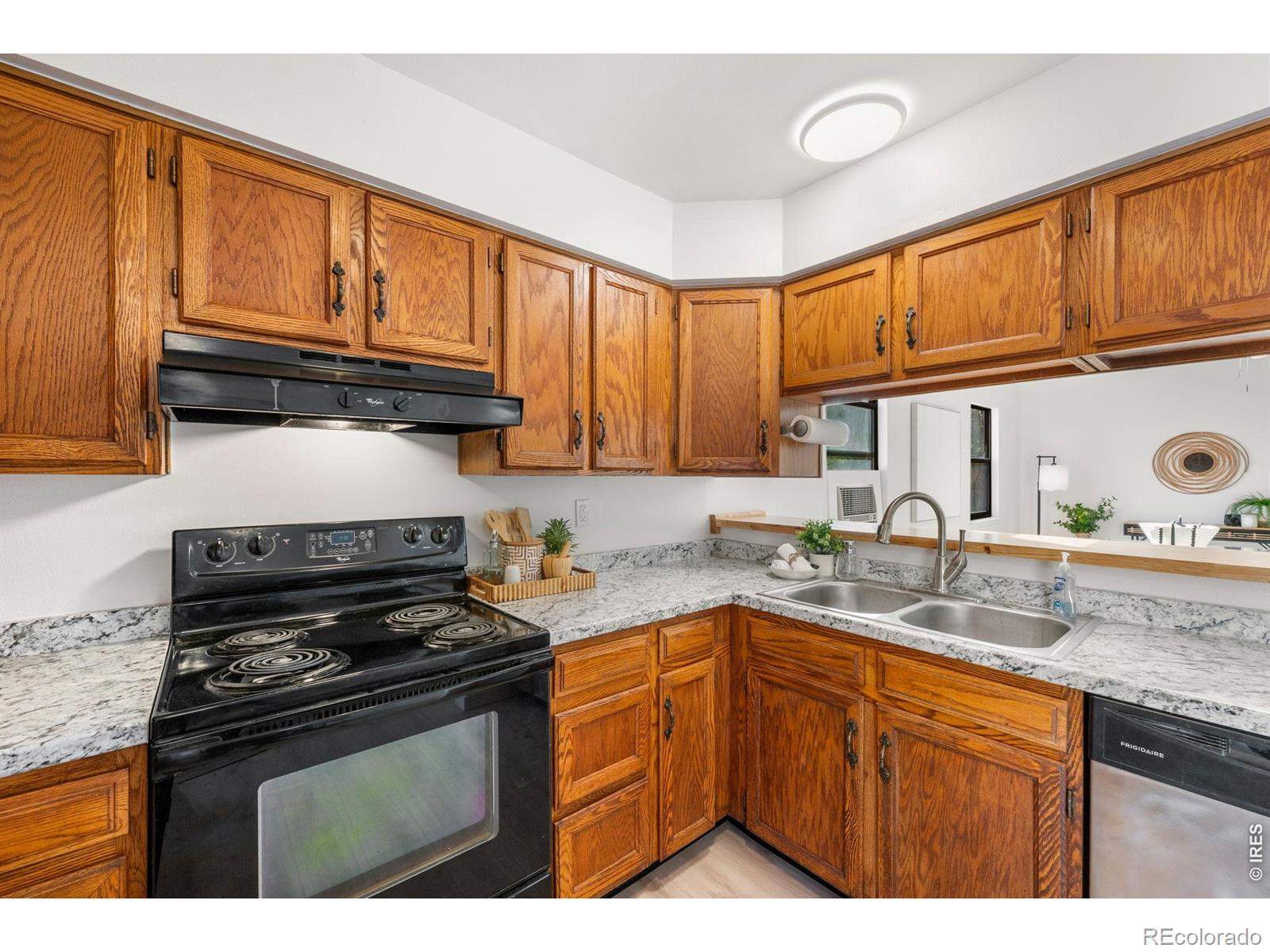 MLS Image #15 for 1000 w cannon place,lafayette, Colorado