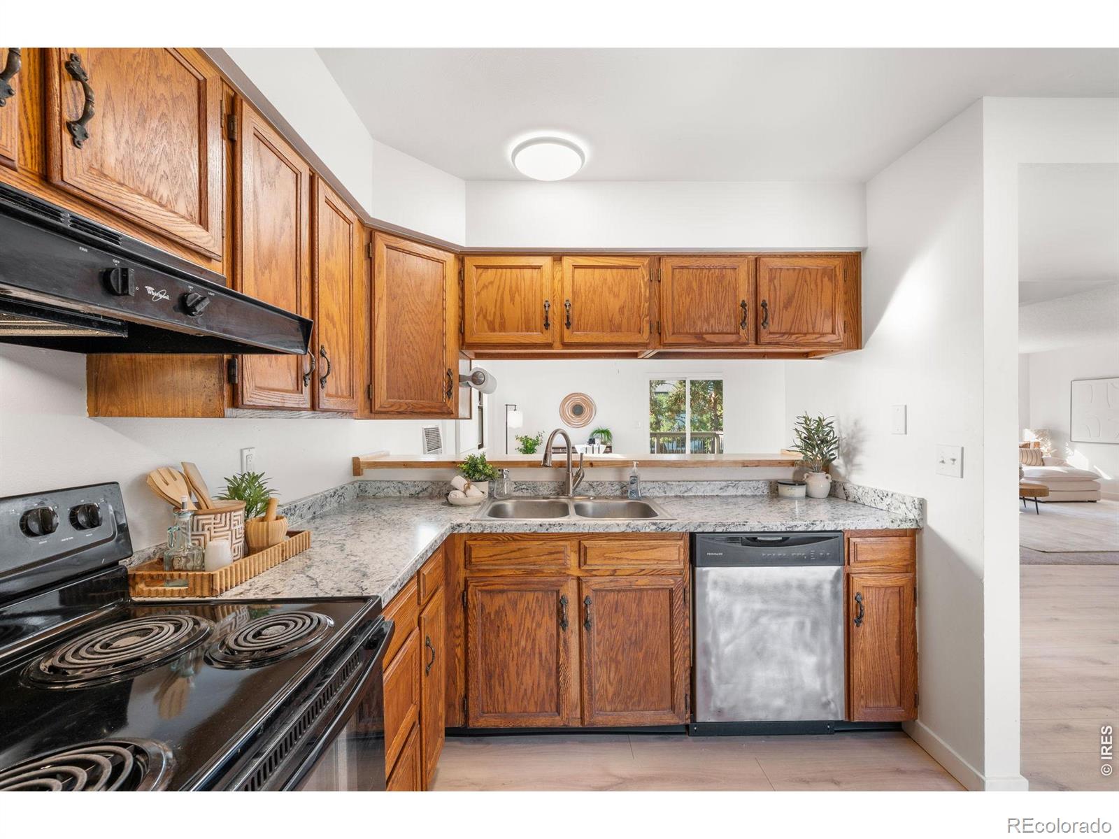MLS Image #16 for 1000 w cannon place,lafayette, Colorado