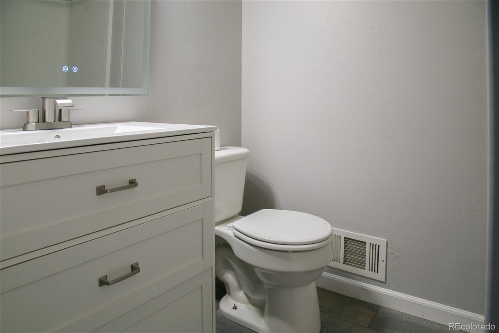 MLS Image #4 for 15783 e 13th place ,aurora, Colorado