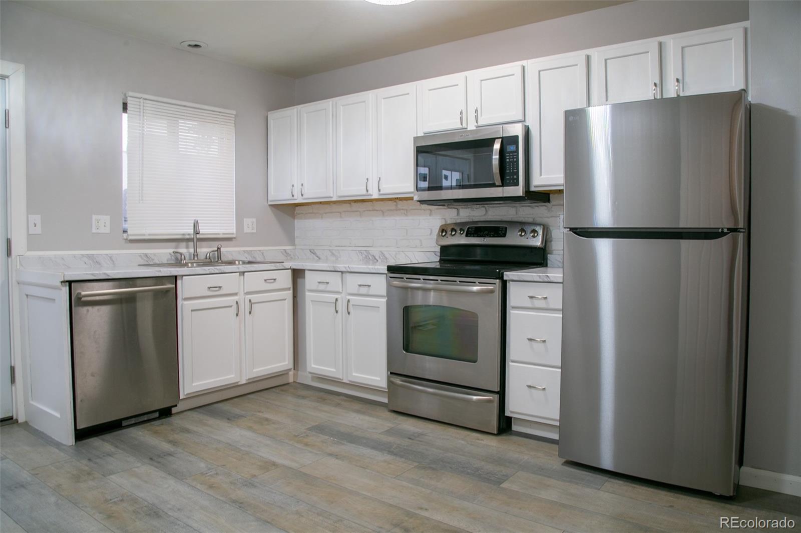 MLS Image #7 for 15783 e 13th place ,aurora, Colorado