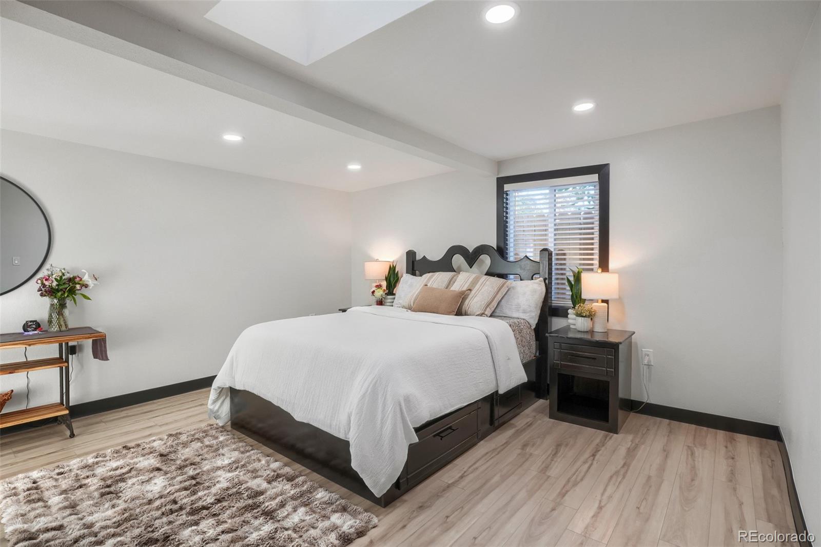 MLS Image #11 for 1575 s zenobia street,denver, Colorado