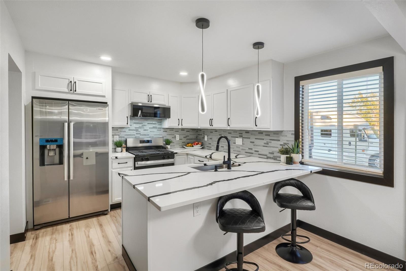 MLS Image #7 for 1575 s zenobia street,denver, Colorado