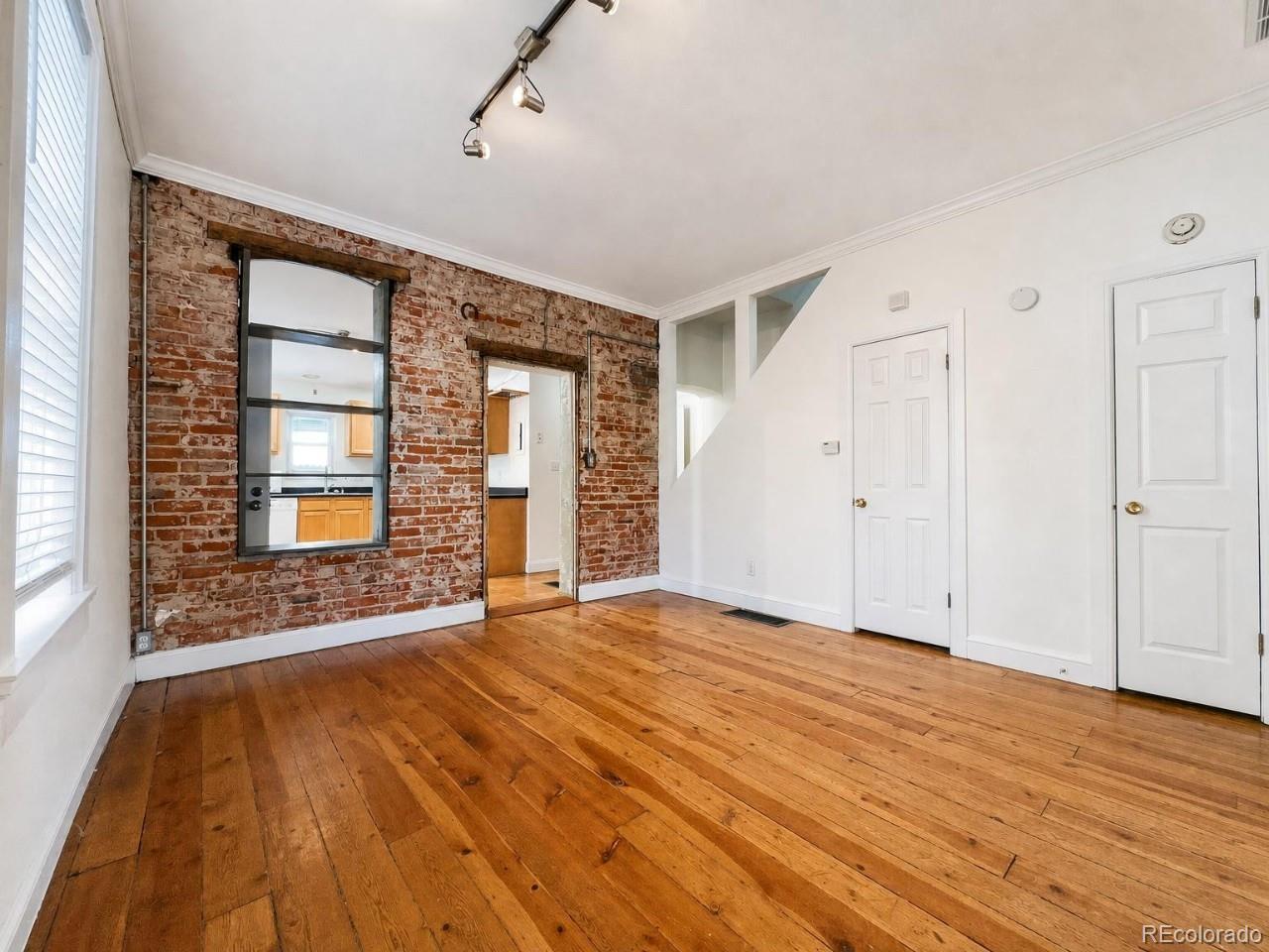 MLS Image #4 for 819 e 25th avenue,denver, Colorado