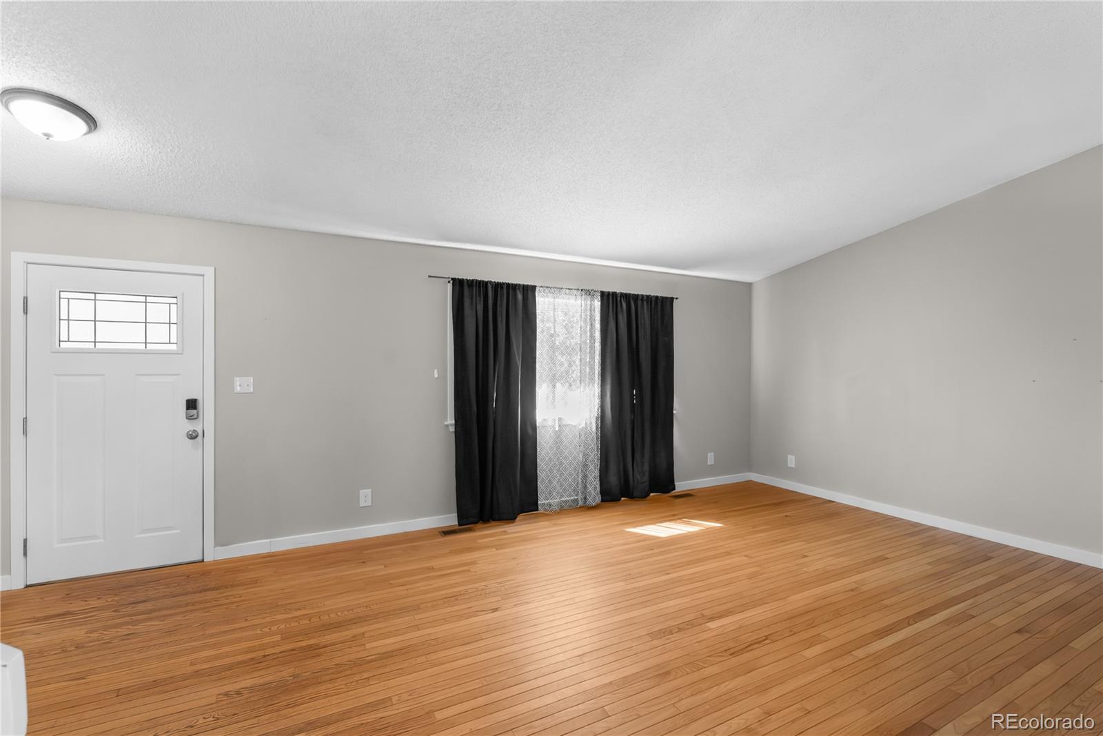 MLS Image #2 for 120  comanche court,fountain, Colorado
