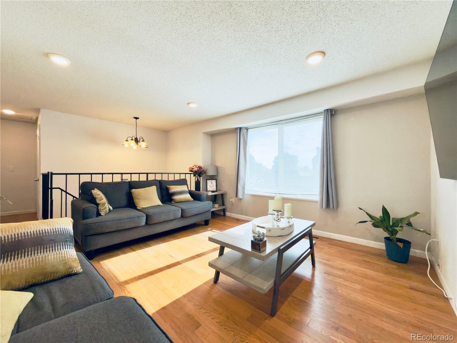 MLS Image #2 for 2879 s memphis street,aurora, Colorado