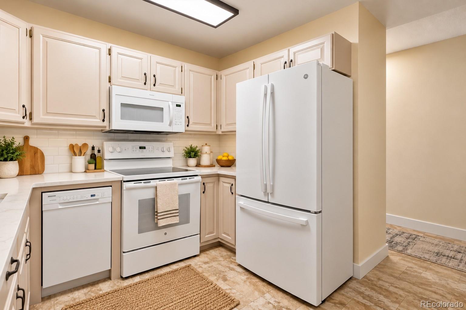 MLS Image #2 for 620 s alton way 7a,denver, Colorado