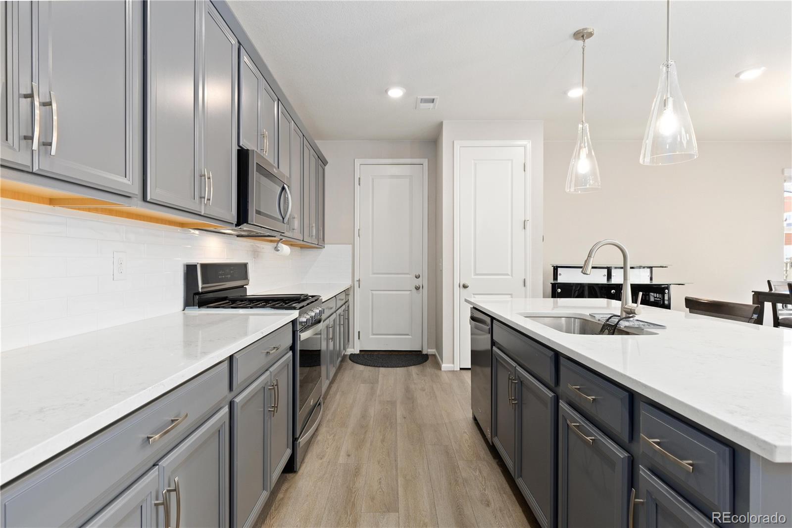 MLS Image #11 for 3332  emily street,castle rock, Colorado