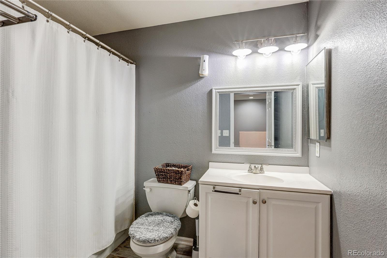 MLS Image #11 for 5418 s quatar court,aurora, Colorado