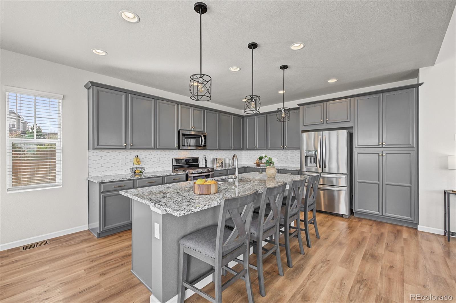 MLS Image #13 for 26074 e 1st place,aurora, Colorado