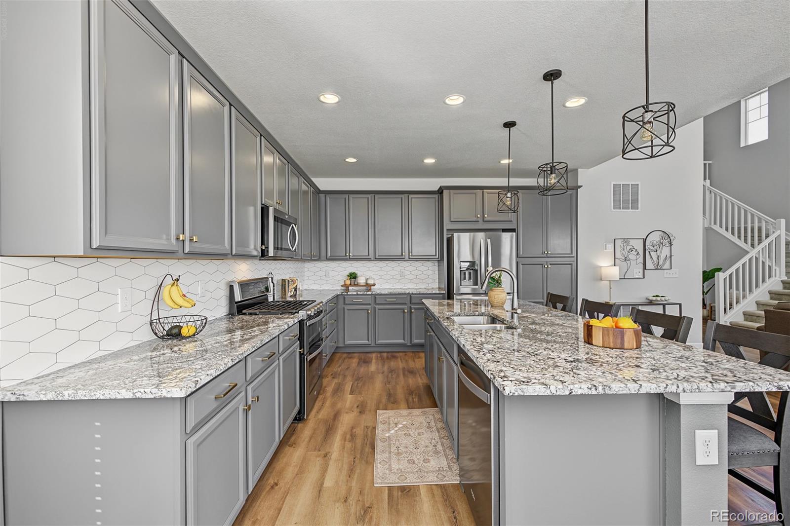 MLS Image #14 for 26074 e 1st place,aurora, Colorado
