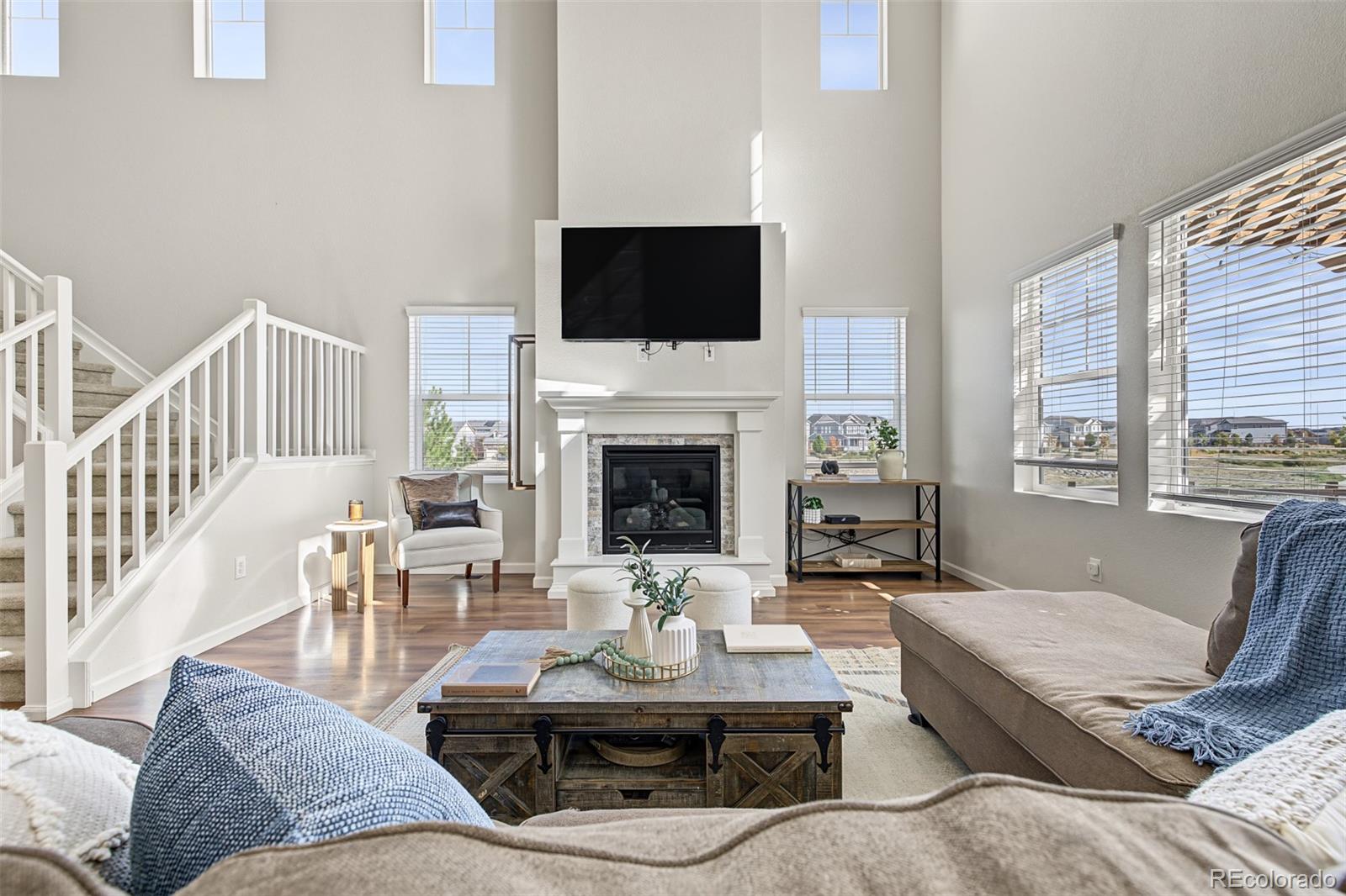 MLS Image #7 for 26074 e 1st place,aurora, Colorado