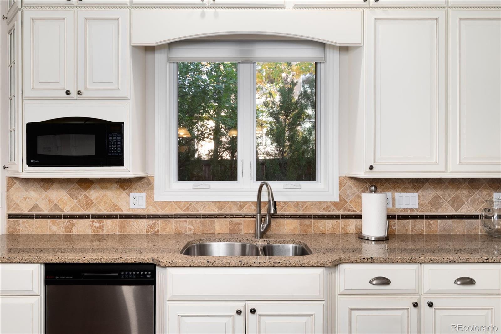 MLS Image #22 for 106 s university boulevard,denver, Colorado