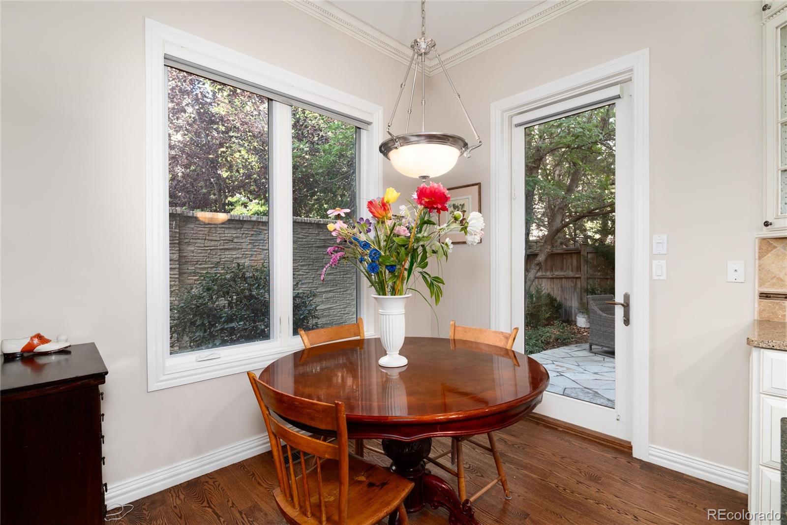 MLS Image #24 for 106 s university boulevard,denver, Colorado