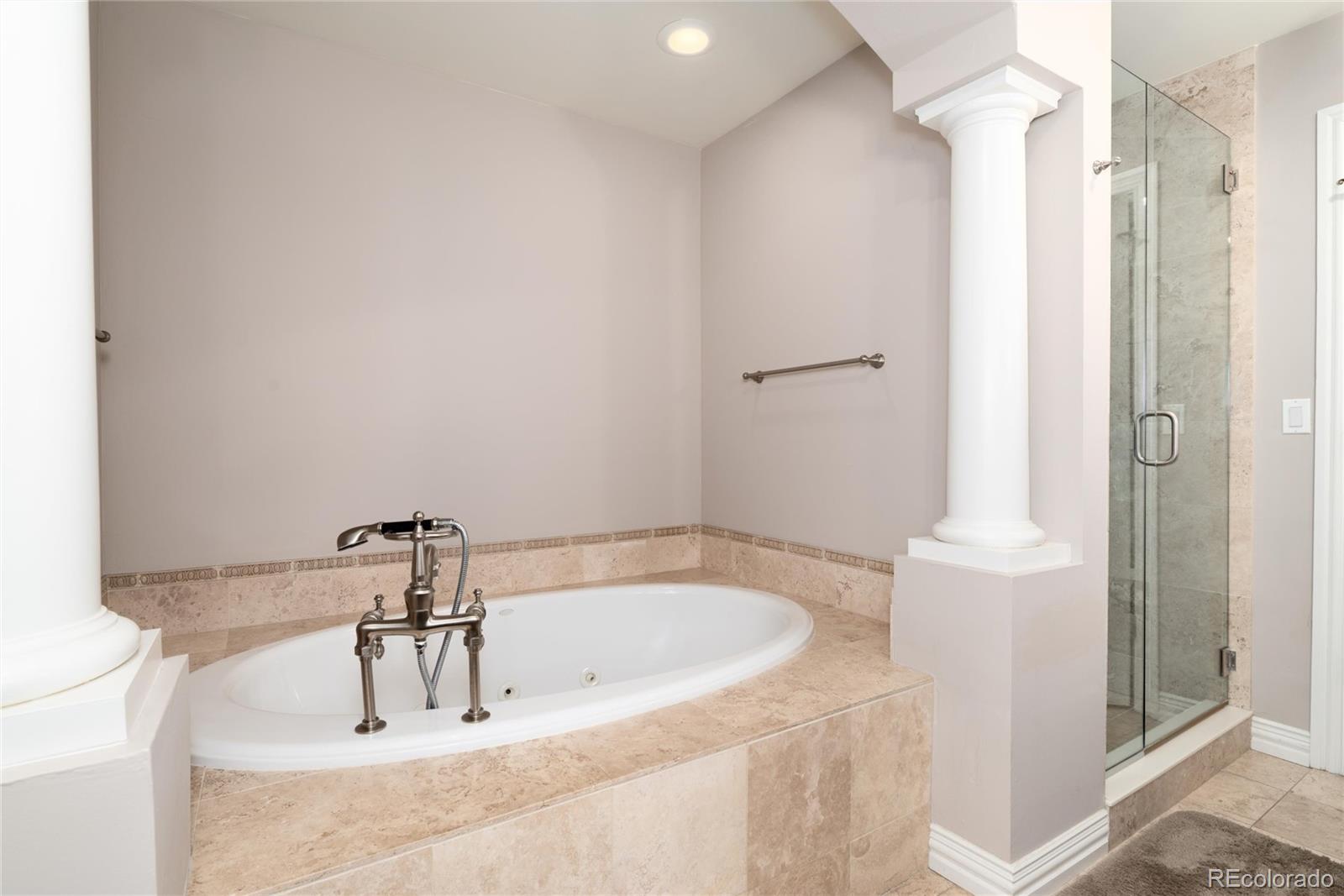 MLS Image #33 for 106 s university boulevard,denver, Colorado
