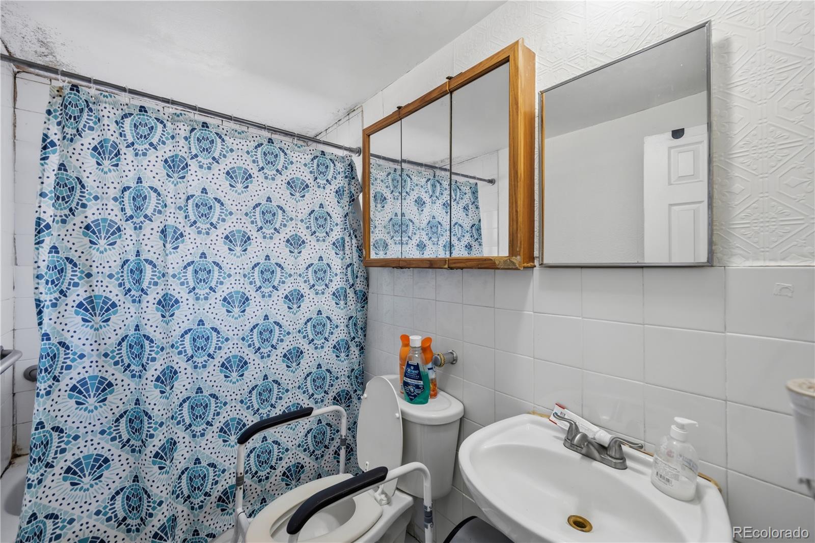 MLS Image #11 for 1000  perry street,denver, Colorado