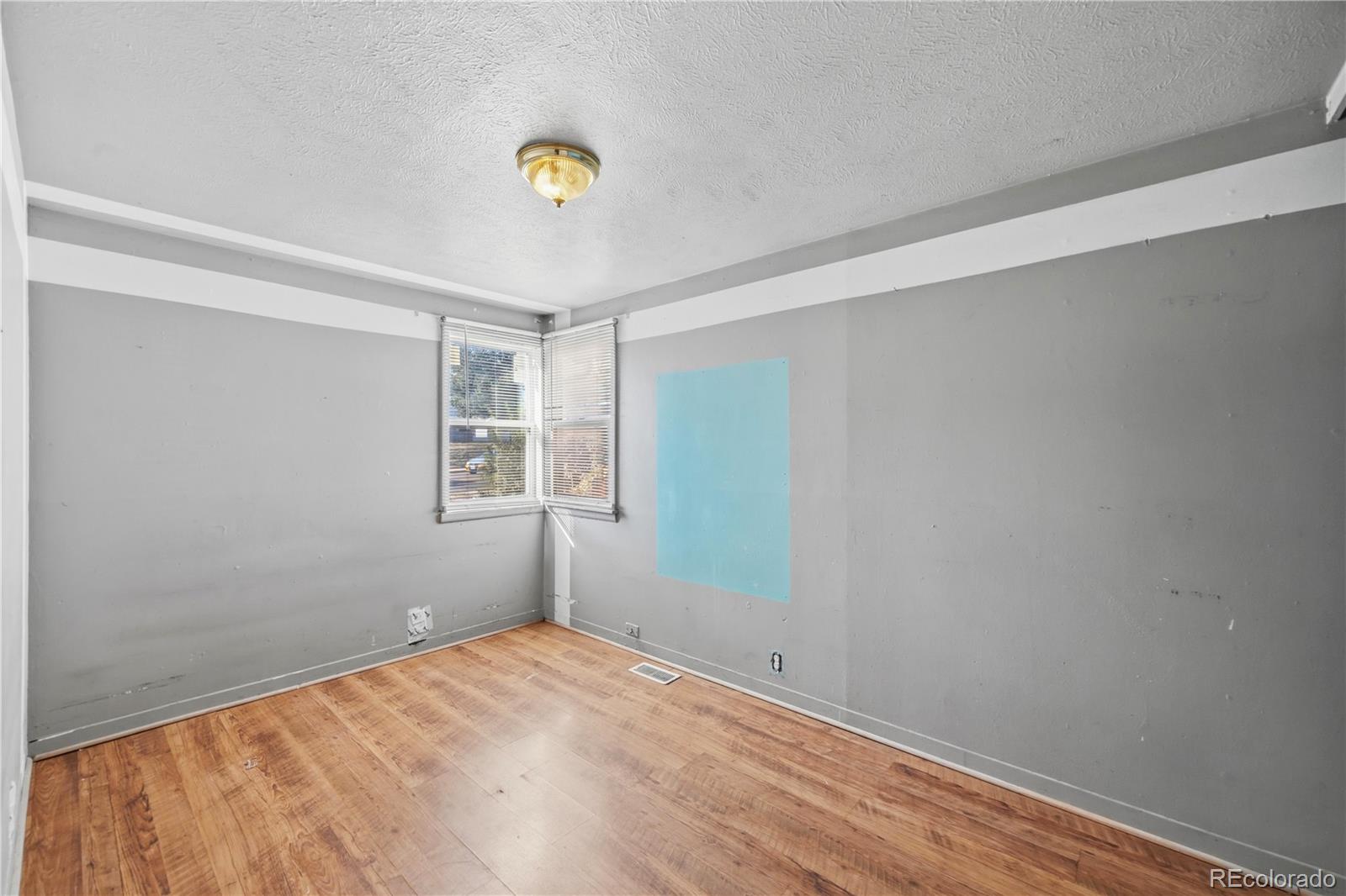 MLS Image #12 for 1000  perry street,denver, Colorado