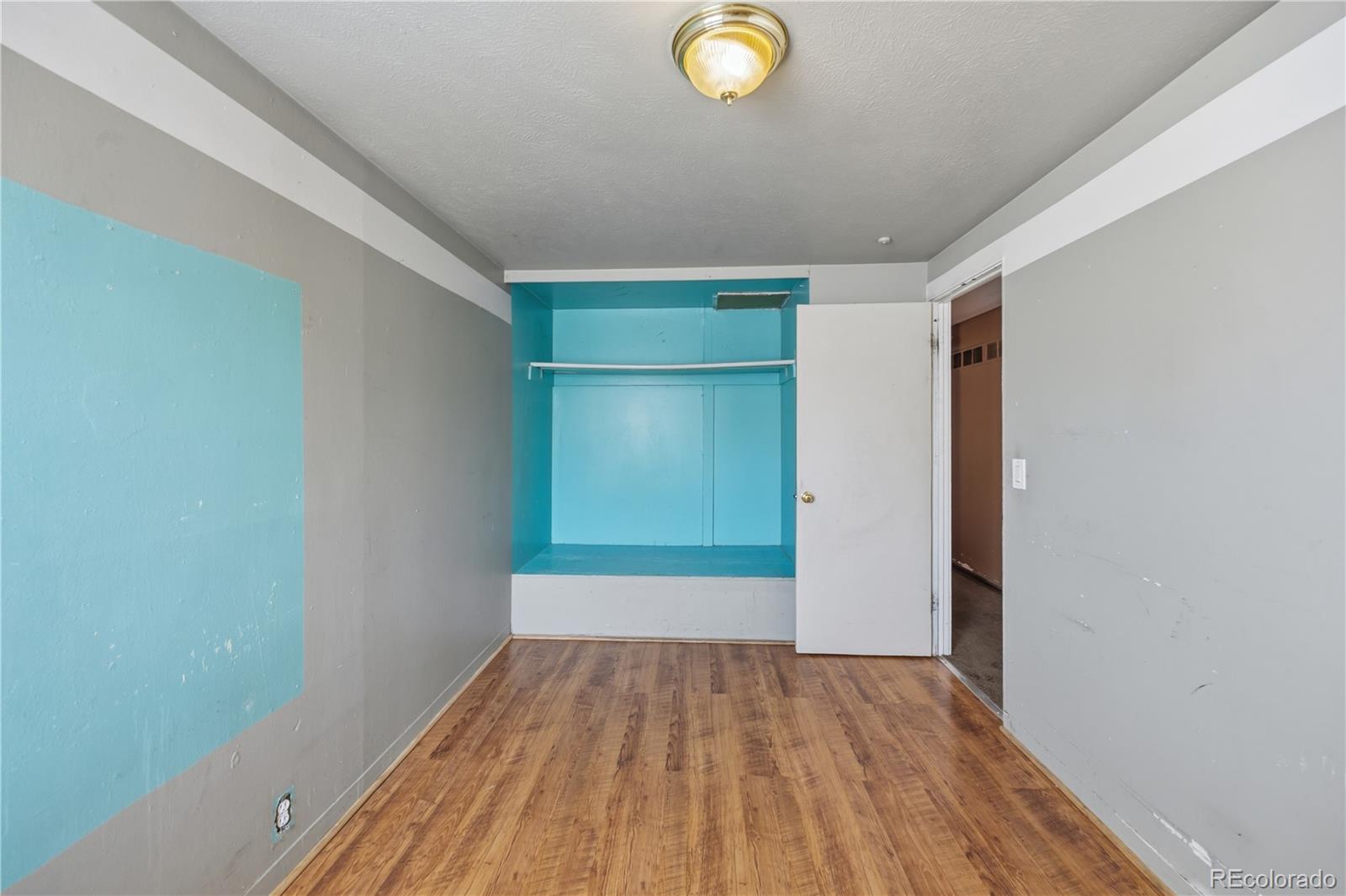 MLS Image #13 for 1000  perry street,denver, Colorado