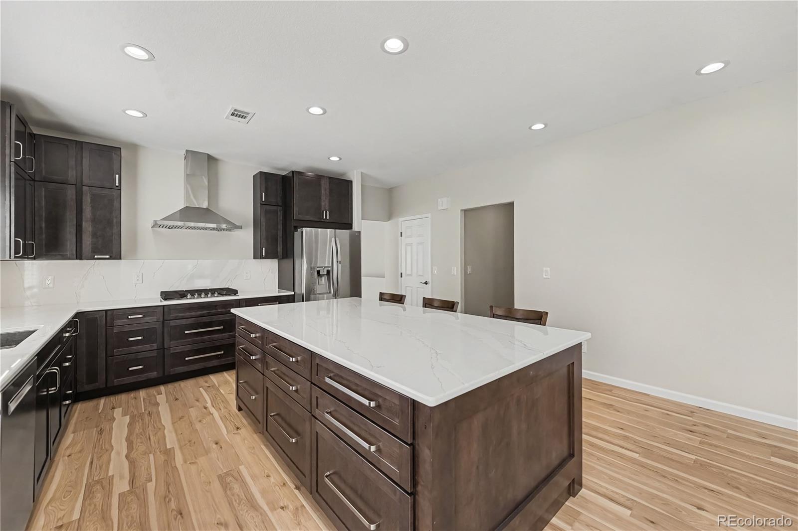 MLS Image #10 for 4543  longs court,broomfield, Colorado