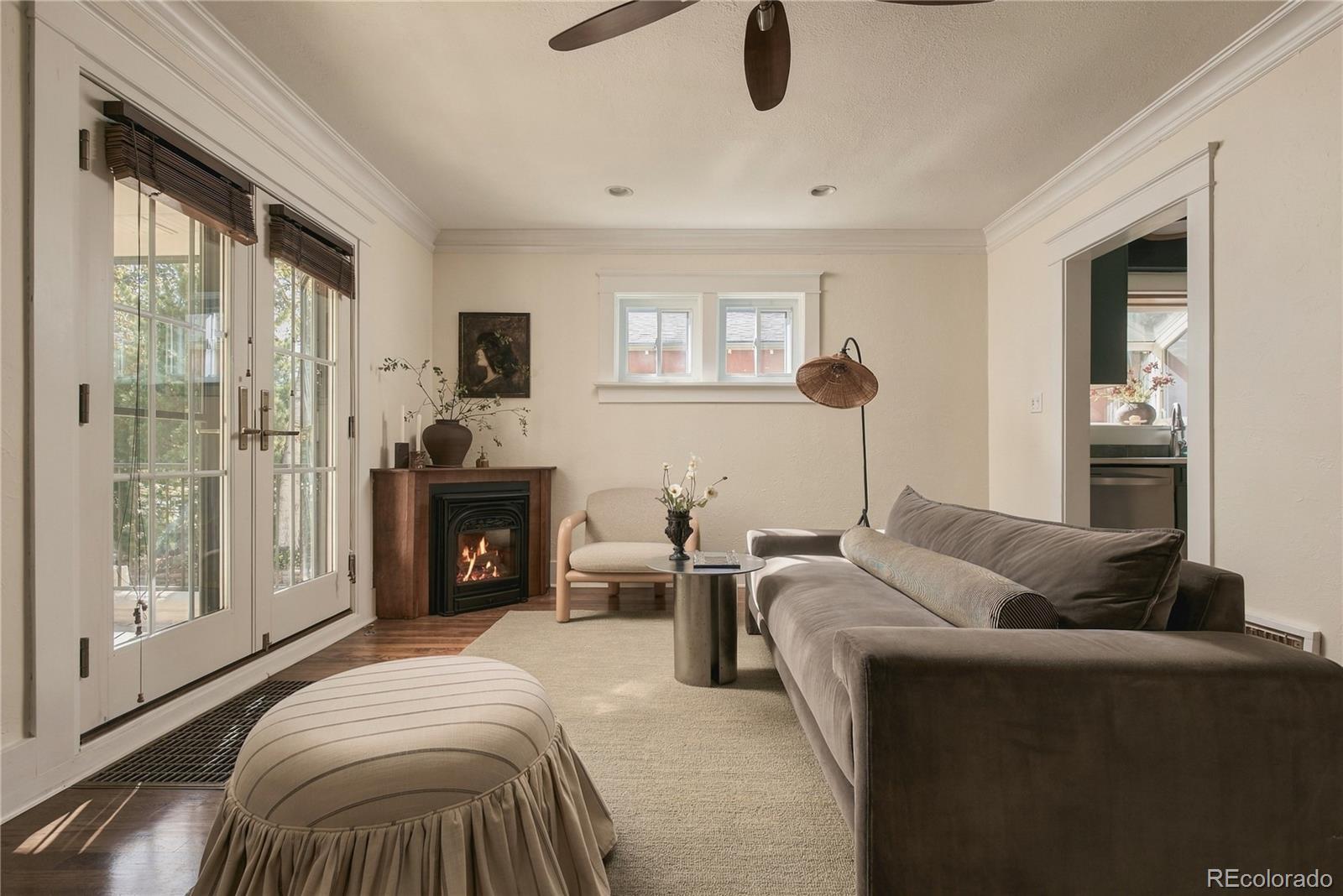 MLS Image #2 for 2237 s emerson street,denver, Colorado