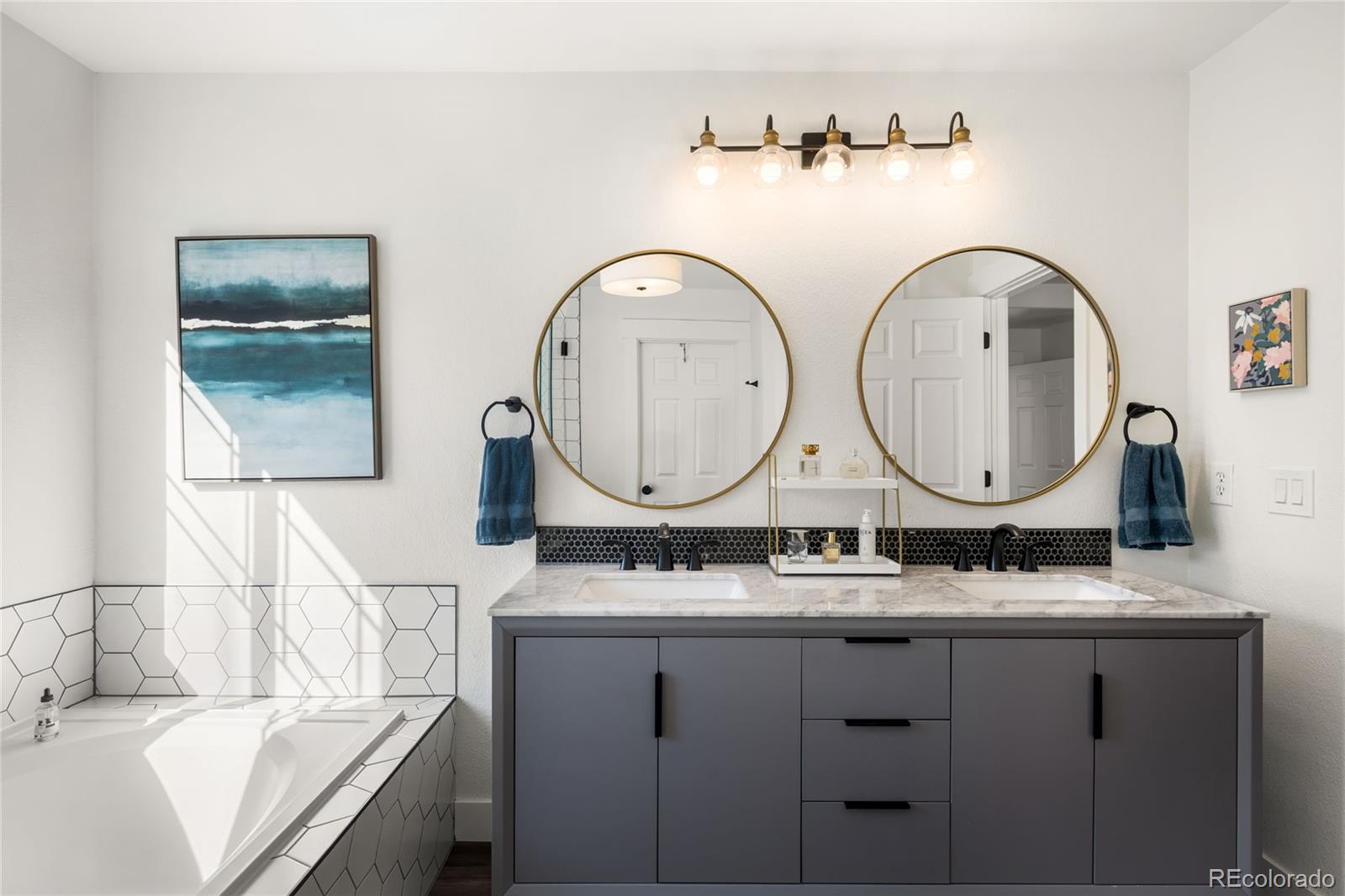 MLS Image #15 for 997  tamarac street,denver, Colorado